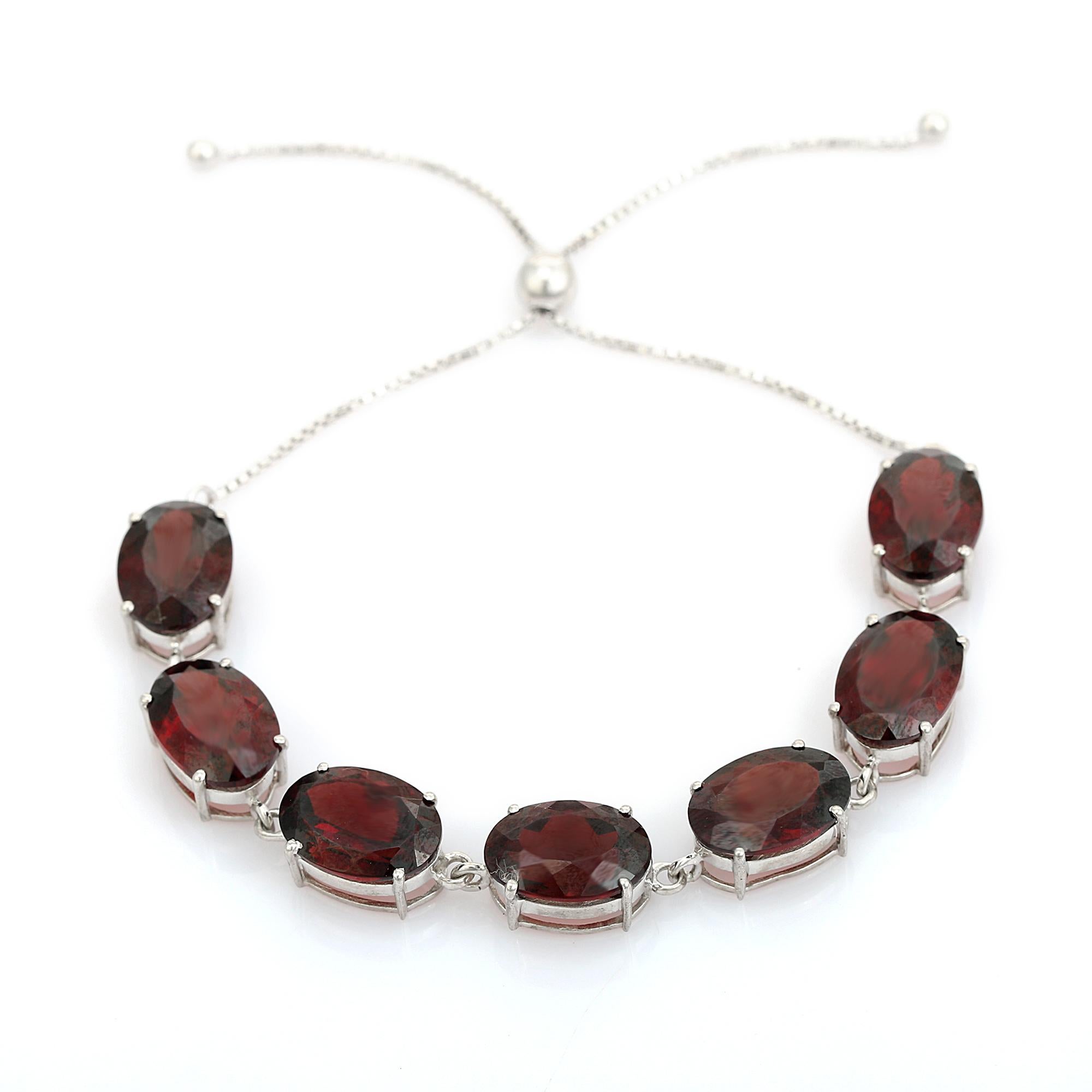 Moderno Bracciale Bolo regolabile in argento 925 con granato rosso 34,69 CTW di ispirazione vintage in vendita
