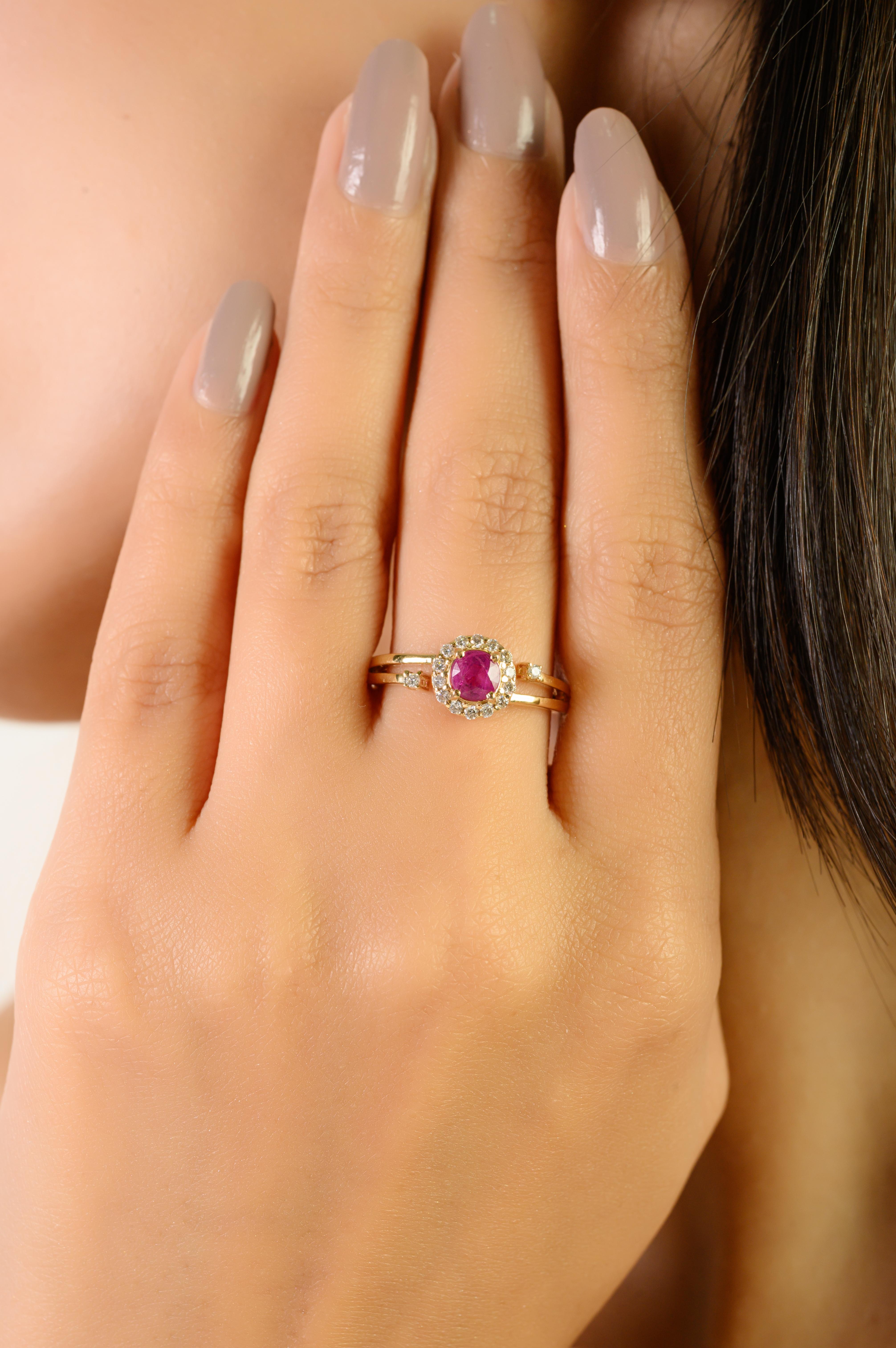 Im Angebot: Vintage Inspiriert Runde Rubin & Diamant Halo Ring in 14K Gelbgold Feiner Schmuck () 6