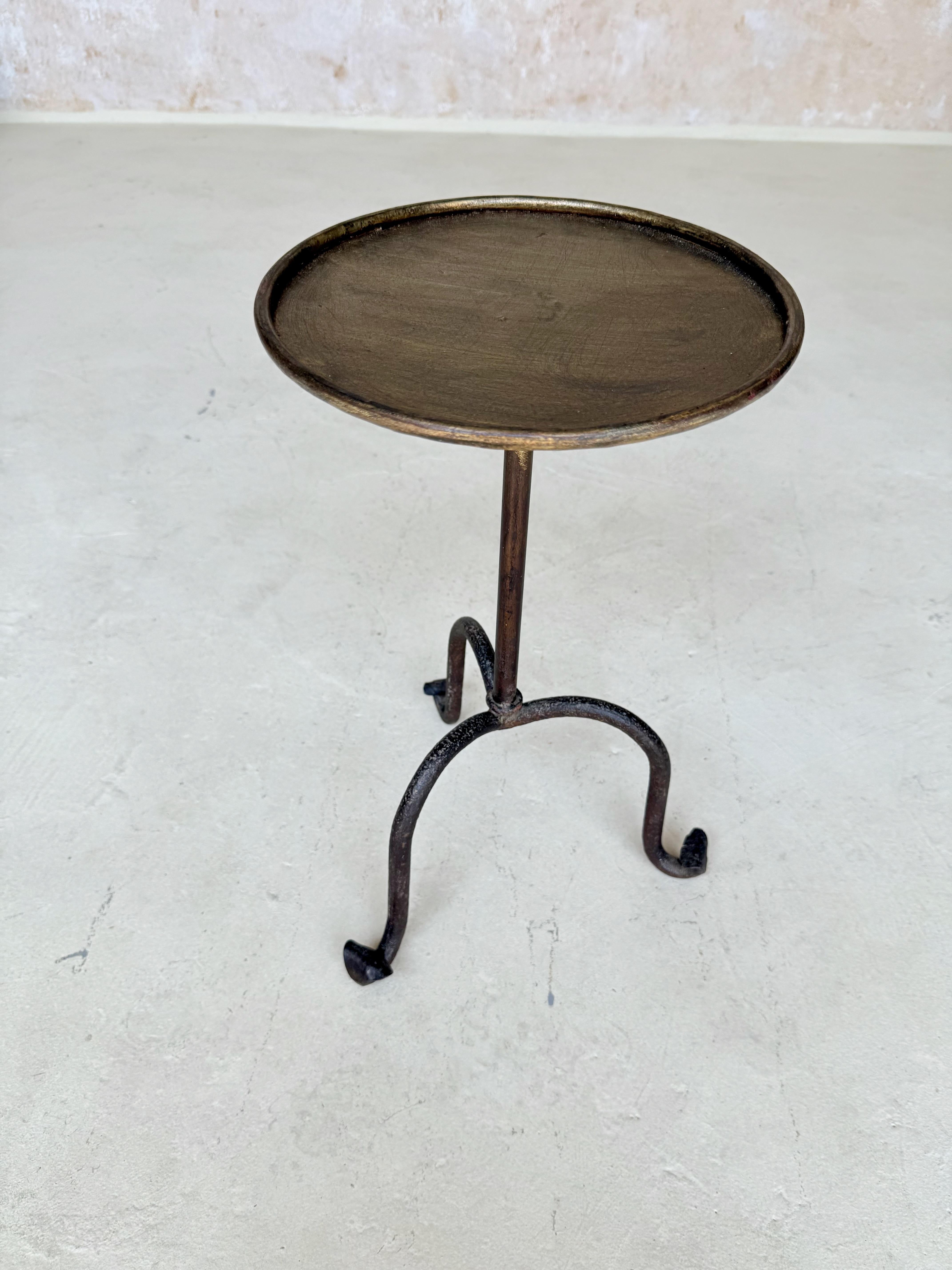 Vintage-Inspired Spanish Iron Drinks Table For Sale 7