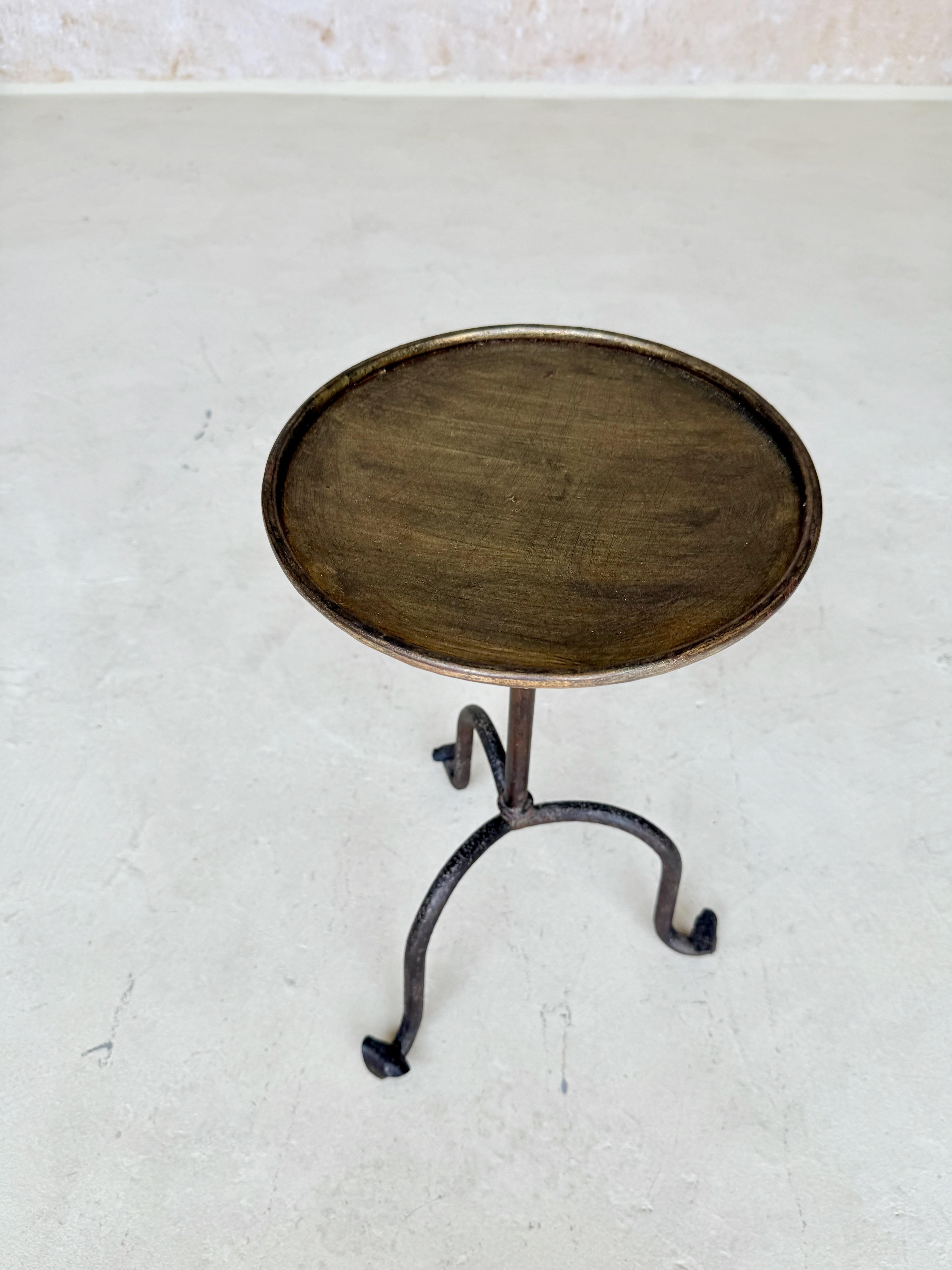 Vintage-Inspired Spanish Iron Drinks Table For Sale 8
