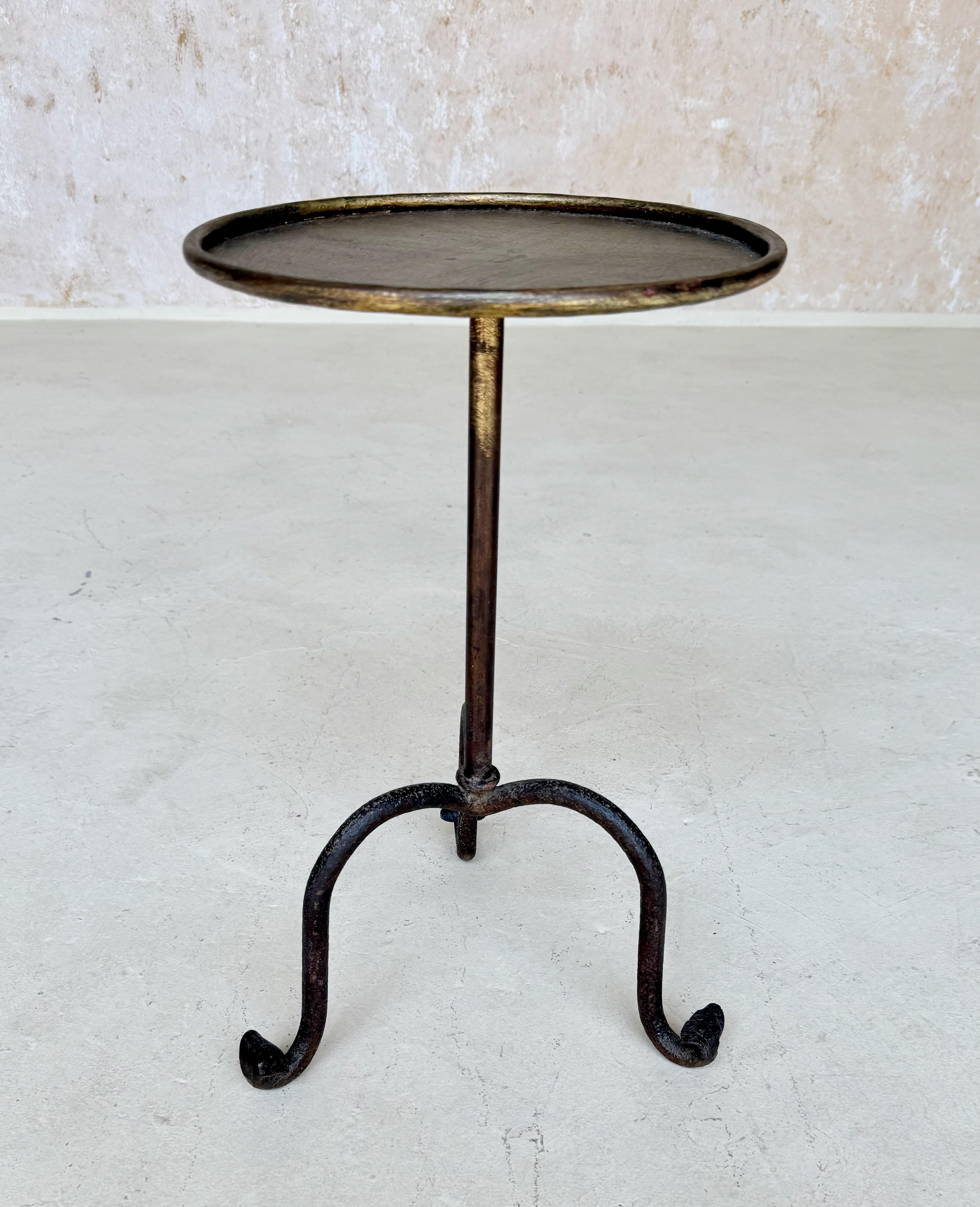 Vintage-Inspired Spanish Iron Drinks Table For Sale 2