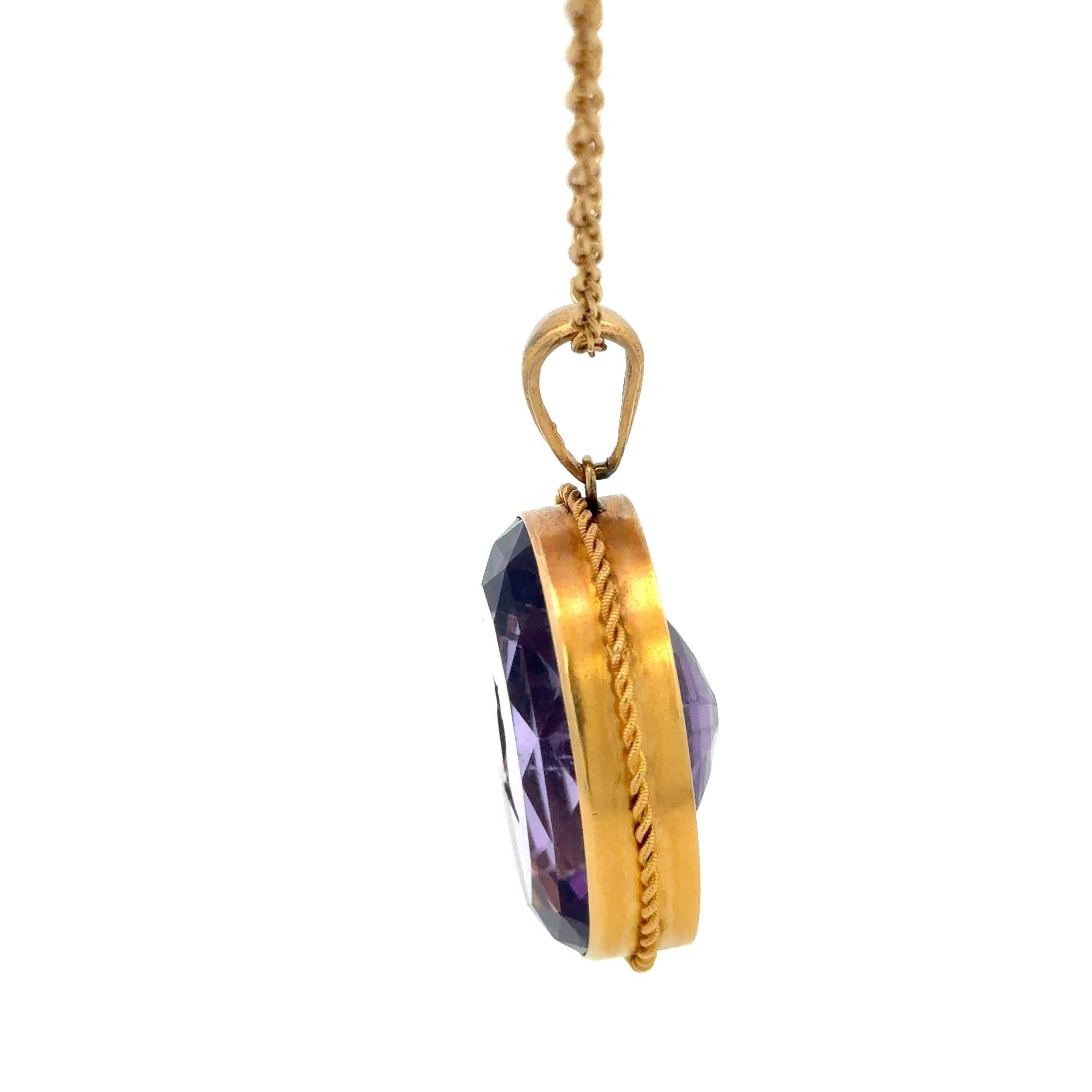 Women's or Men's Vintage Intaglio Owl Amethyst Pendant Necklace 14K Yellow Gold