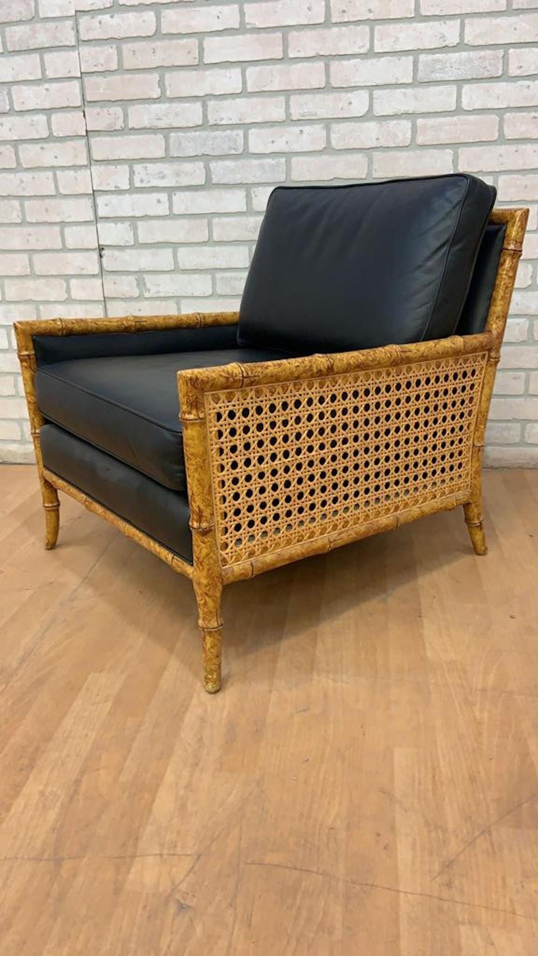 Interior Crafts vintage, canna, finto bambù e pelle nera, Club Lounge Chair In condizioni buone in vendita a Chicago, IL