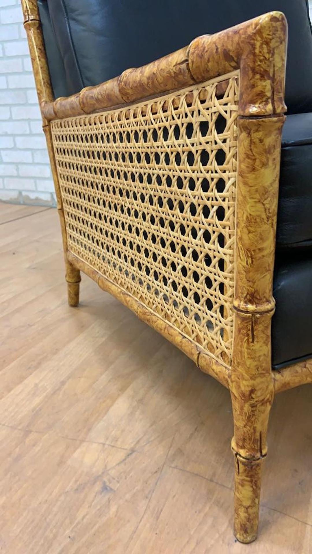Pelle Interior Crafts vintage, canna, finto bambù e pelle nera, Club Lounge Chair in vendita