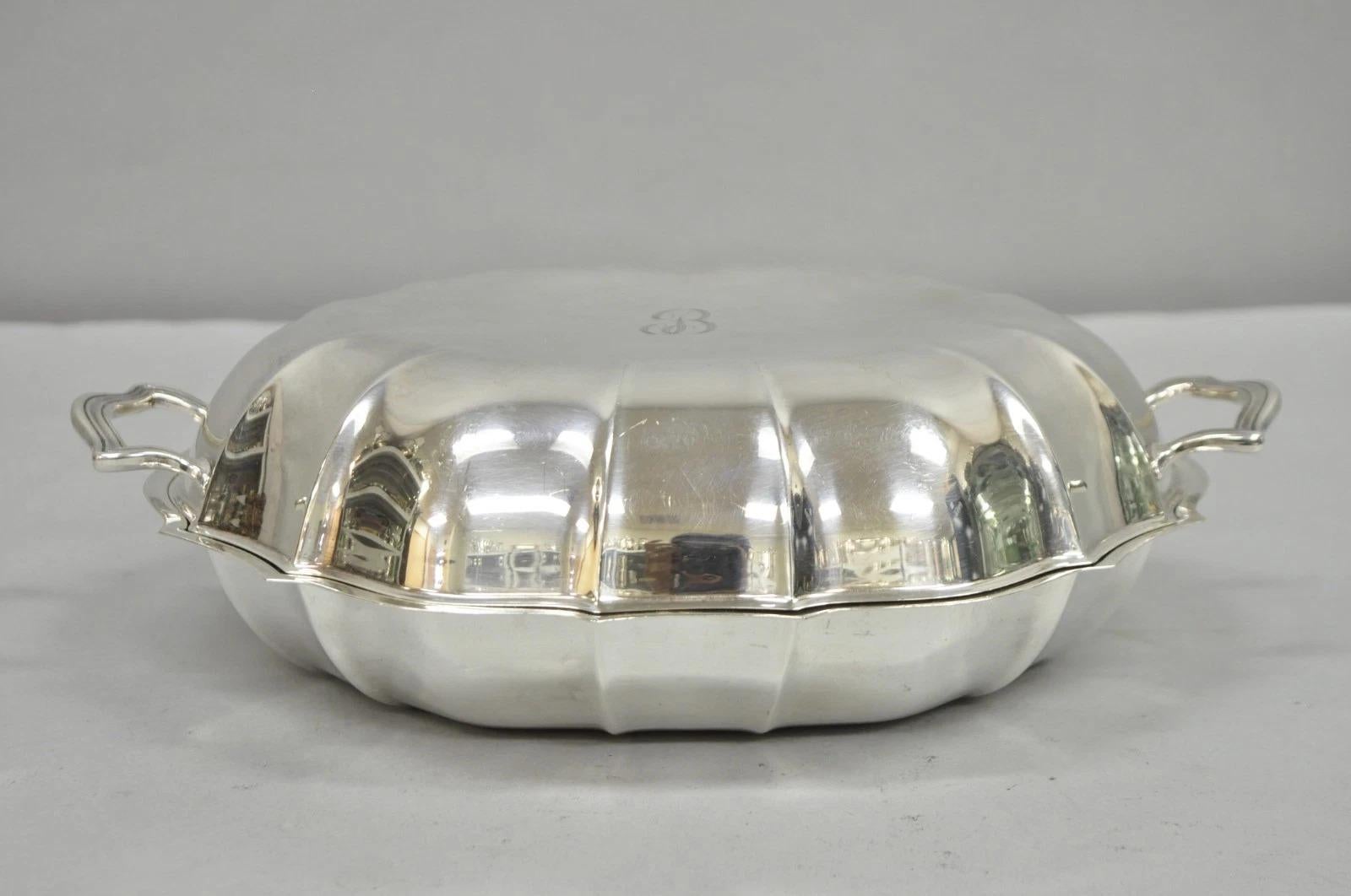 Vintage International Silver Co Chippendale Plato cubierto con monograma 