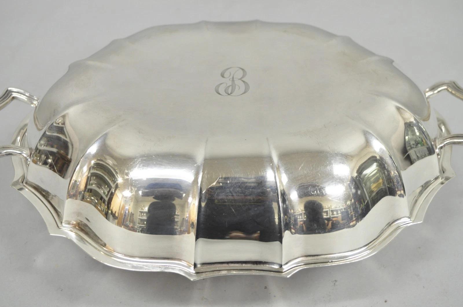 Vintage International Silver Co Chippendale Plato cubierto con monograma 