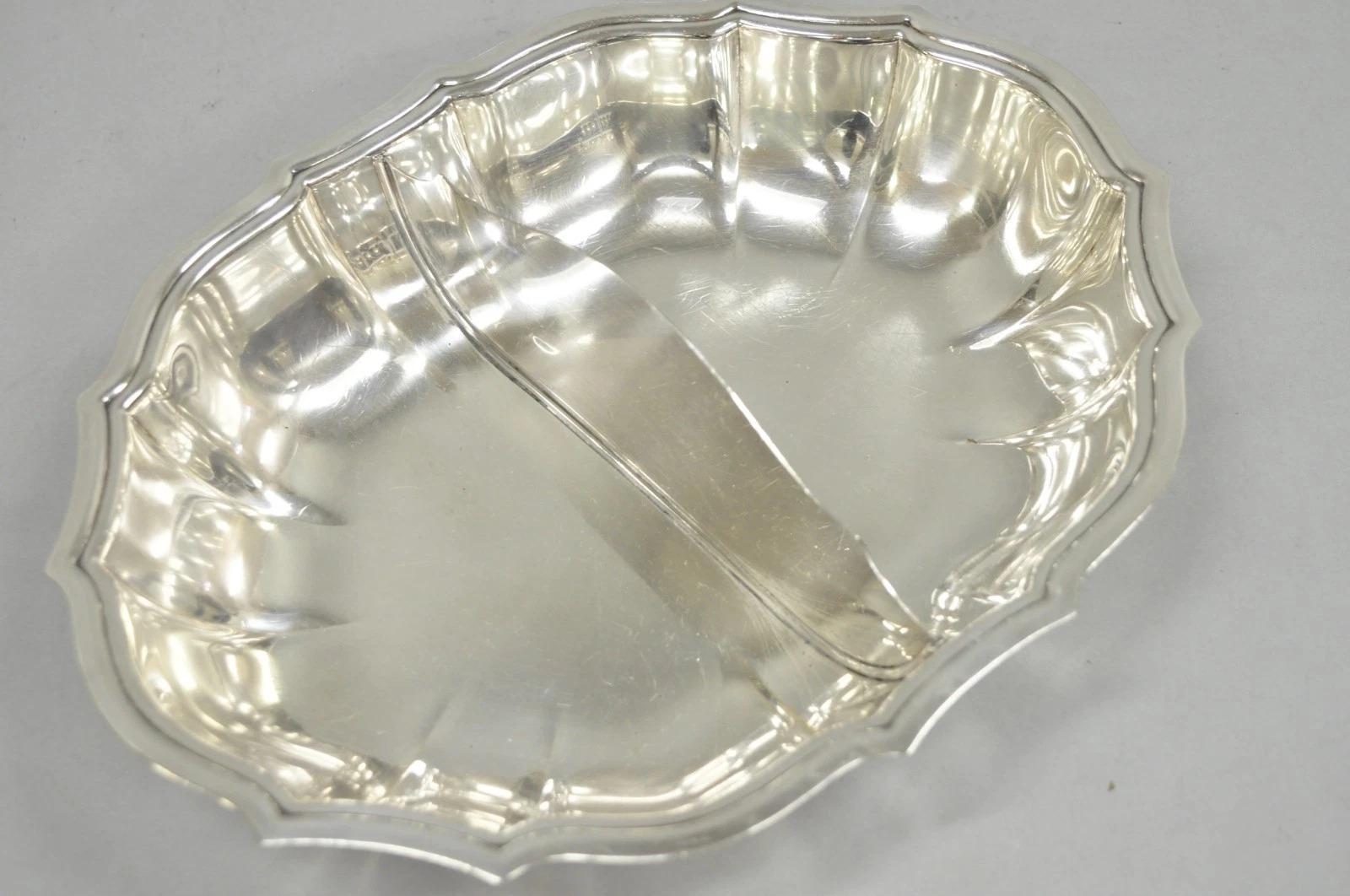 Vintage International Silver Co Chippendale Plato cubierto con monograma 