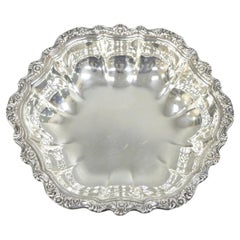 Retro International Silver Co "Countess" Silver Plated Scalloped Dish Bowl