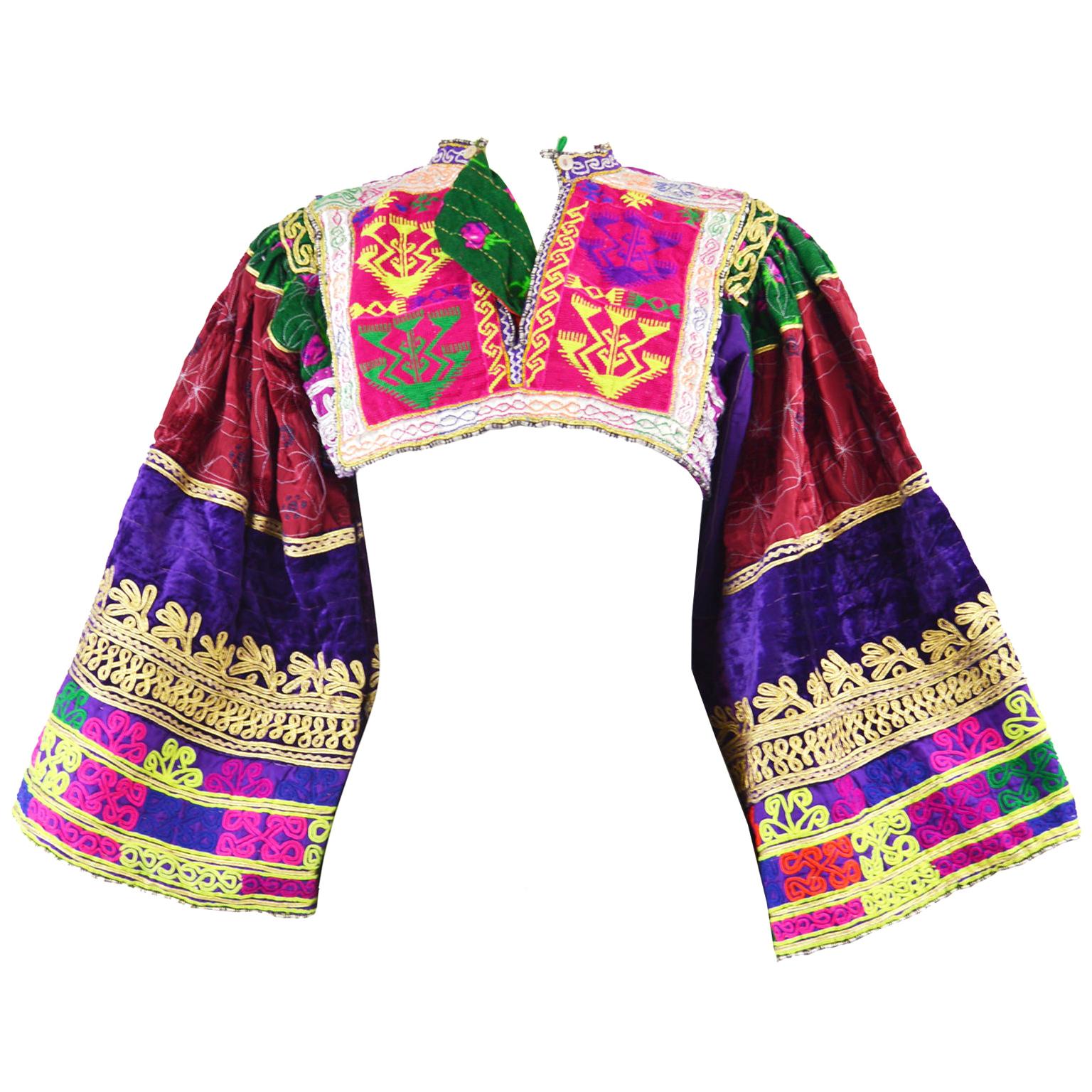 Vintage Intricately Embroidered Afghan Tribal Cropped Wide Kimono Sleeve Bodice For Sale