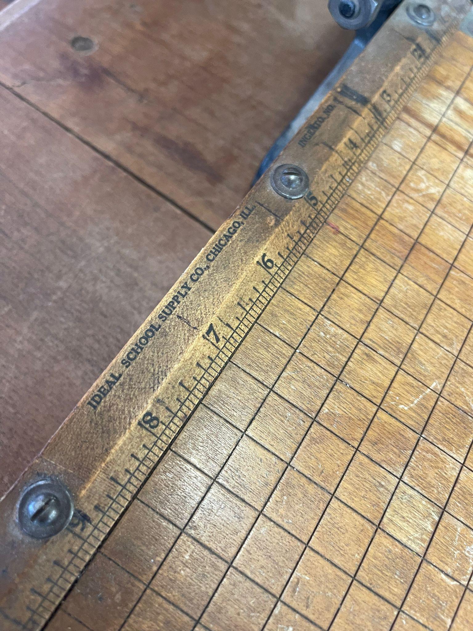 Legno Vintage By No.3 Taglierina a ghigliottina da 10