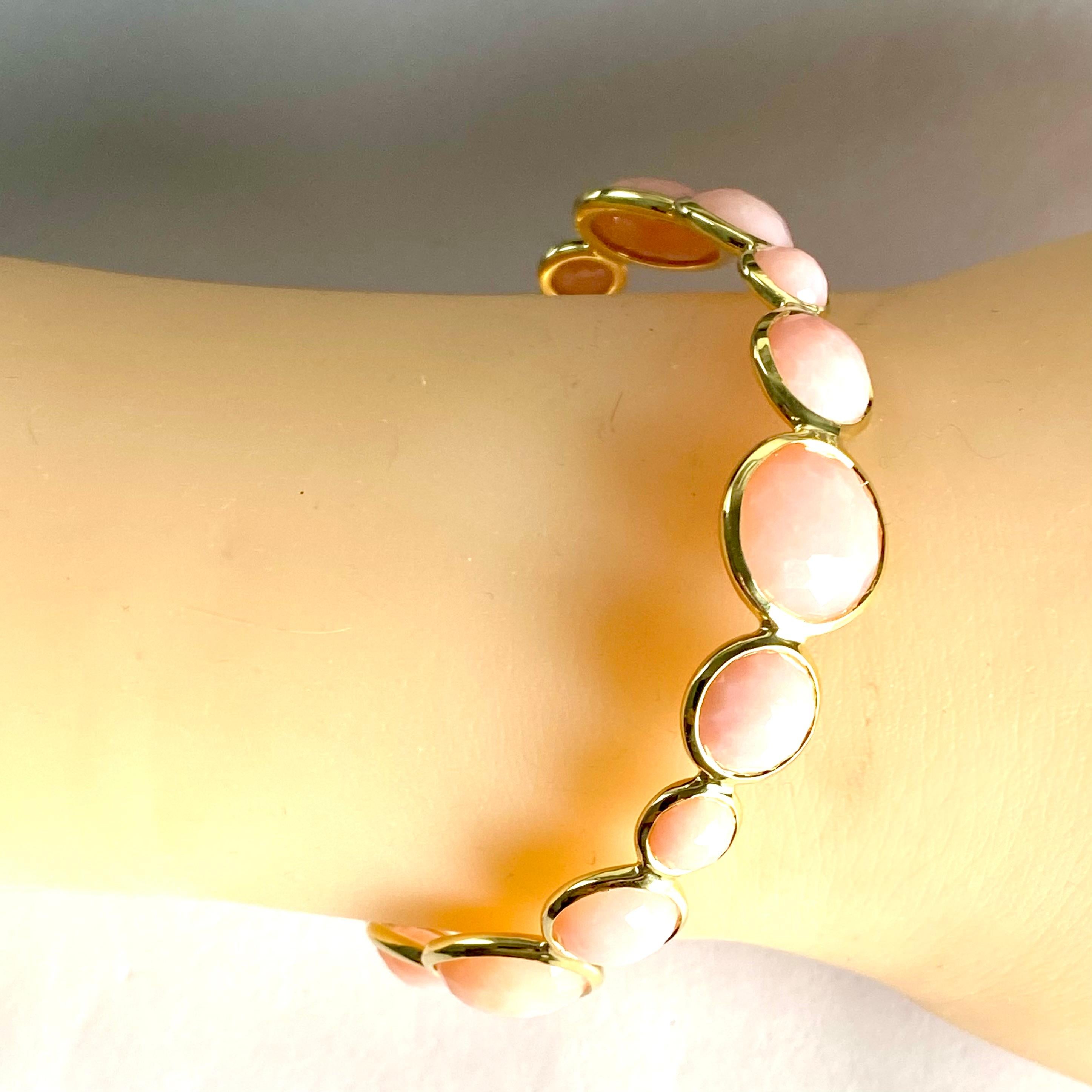 Vintage Ippolita 18K Gold Cabochon Rose Quartz Lollipop Bangle Bracelet In Good Condition In New York, NY