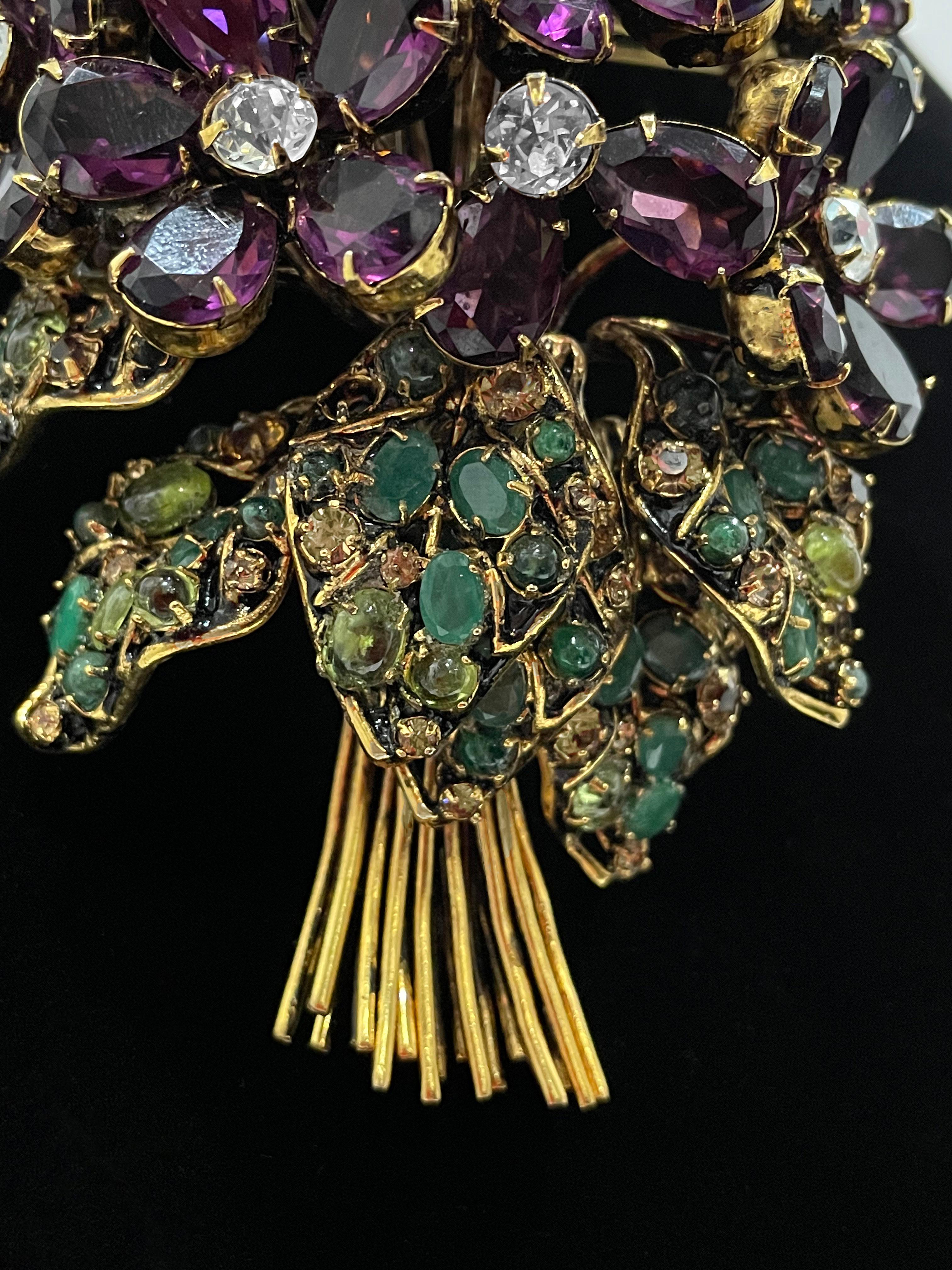 Vintage Iradj Moini Signed Over-Sized Purple Floral Crystal Brooch & Earring Set For Sale 3