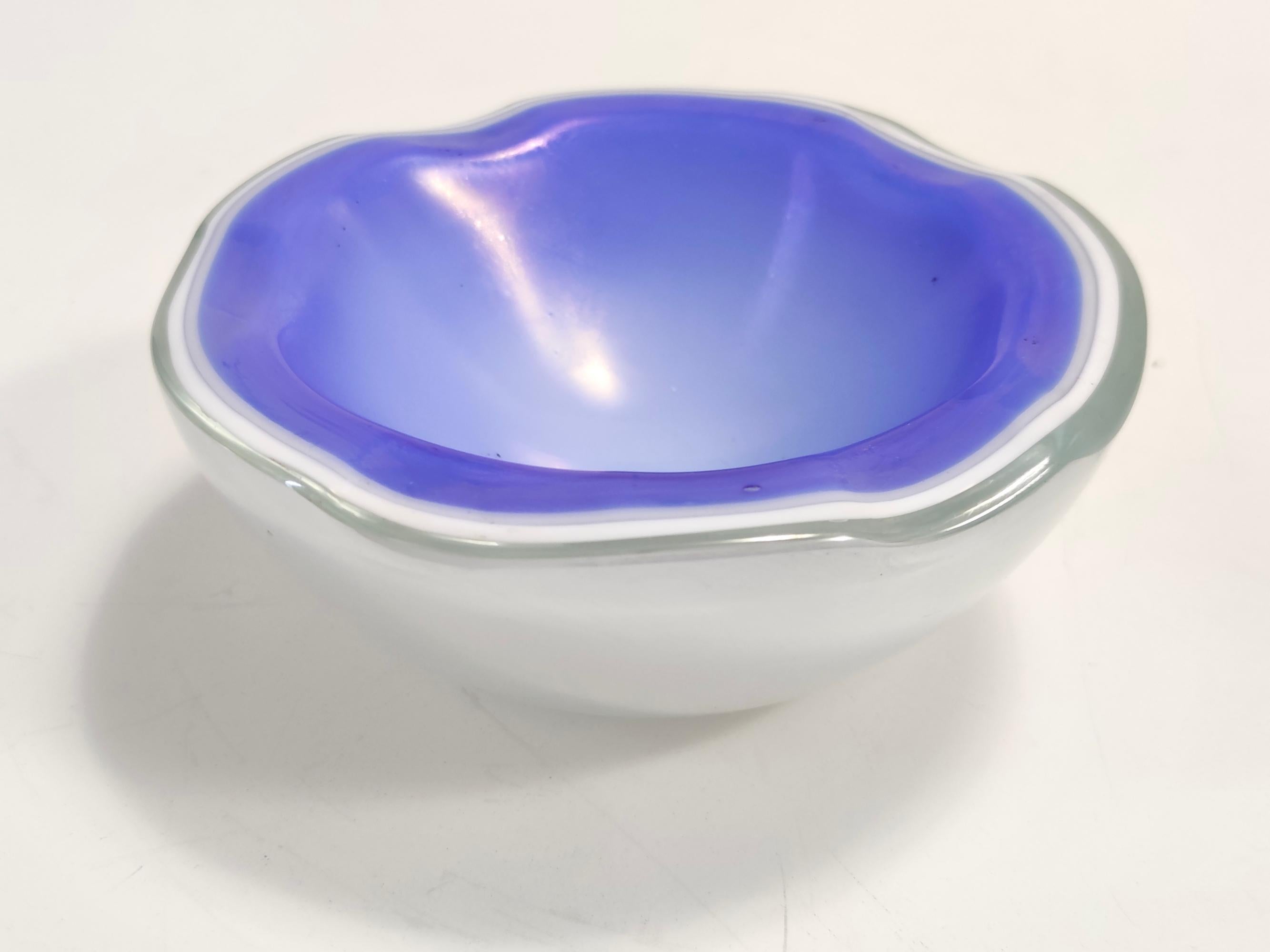 Hand-Crafted Vintage Iridescent Cornflower Blue and White Murano Glass Trinket Bowl - Ashtray For Sale