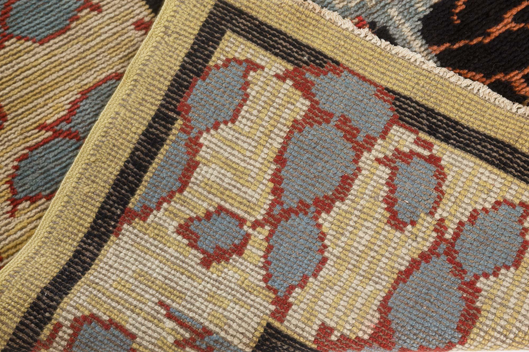 Vintage Irish Botanic Hand Knotted Wool Carpet For Sale 1