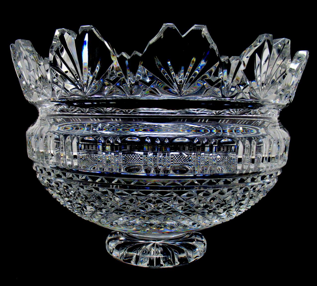 Vintage Irish Tipperary Waterford Glass Cut Crystal First Edition Kennedy Bowl In Good Condition In Dublin, Ireland