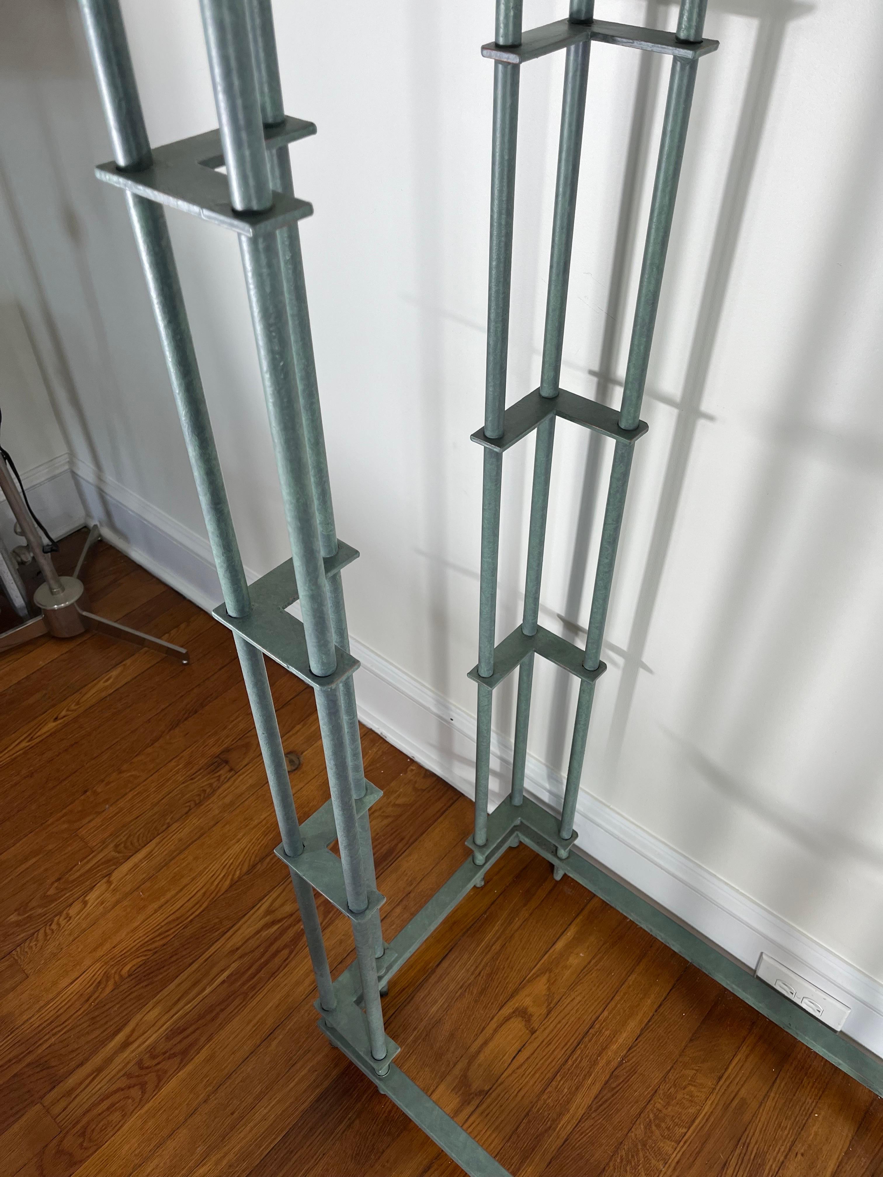Walter Lamb Style Étagère Iron and Glass In Good Condition For Sale In W Allenhurst, NJ