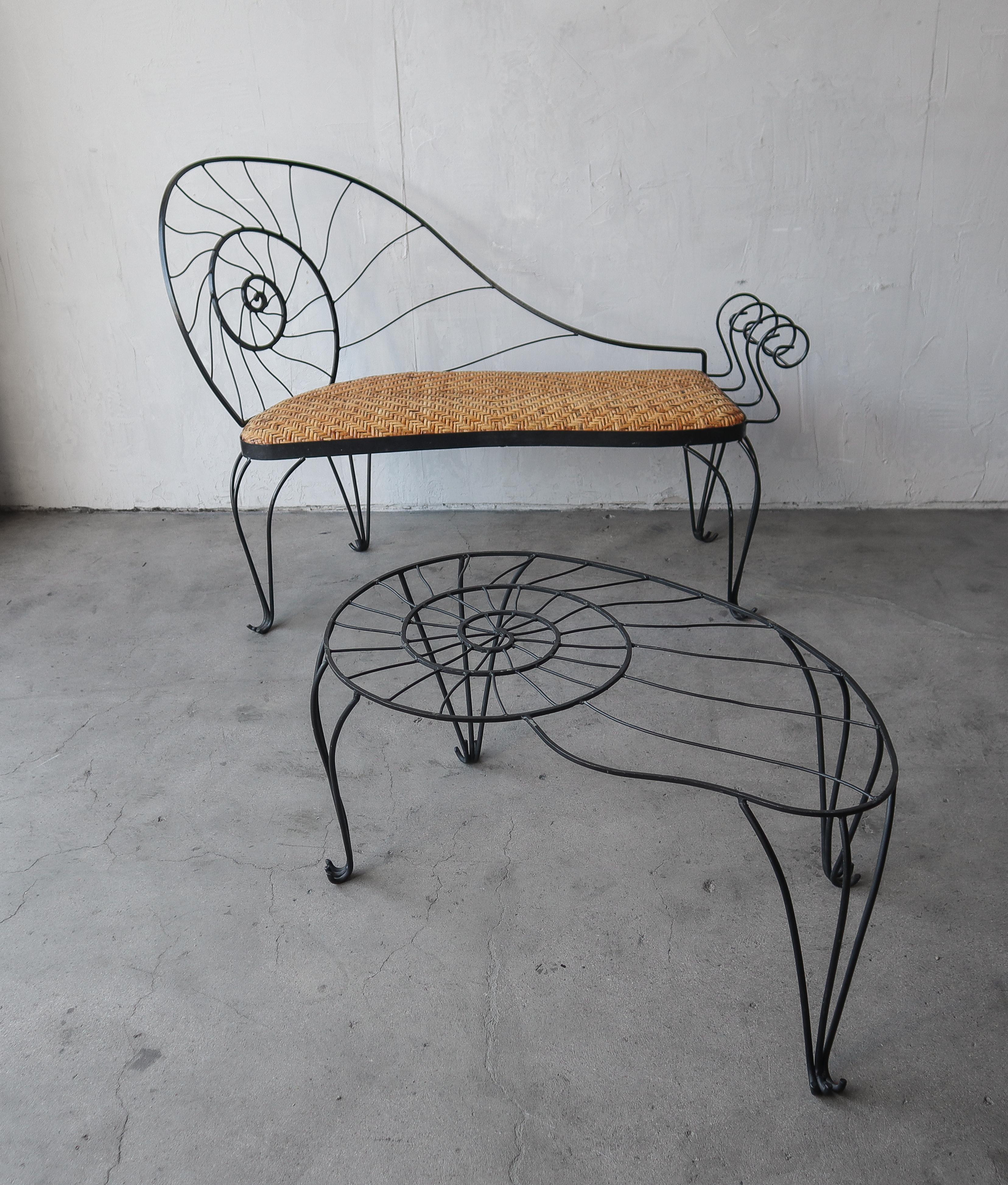 Vintage Iron and Wicker Nautilus Bench and Table In Good Condition For Sale In Las Vegas, NV