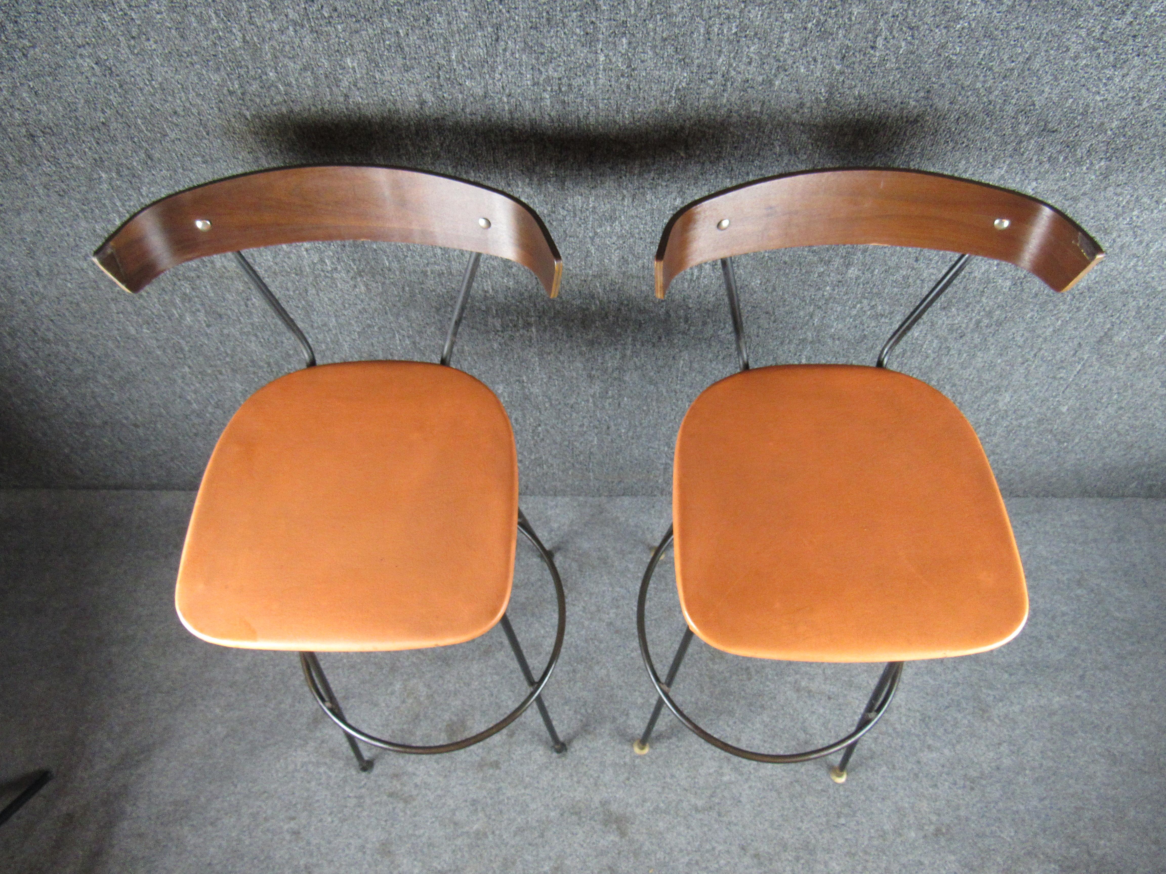20th Century Vintage Iron Bar Stools by Clifford Pascoe For Sale