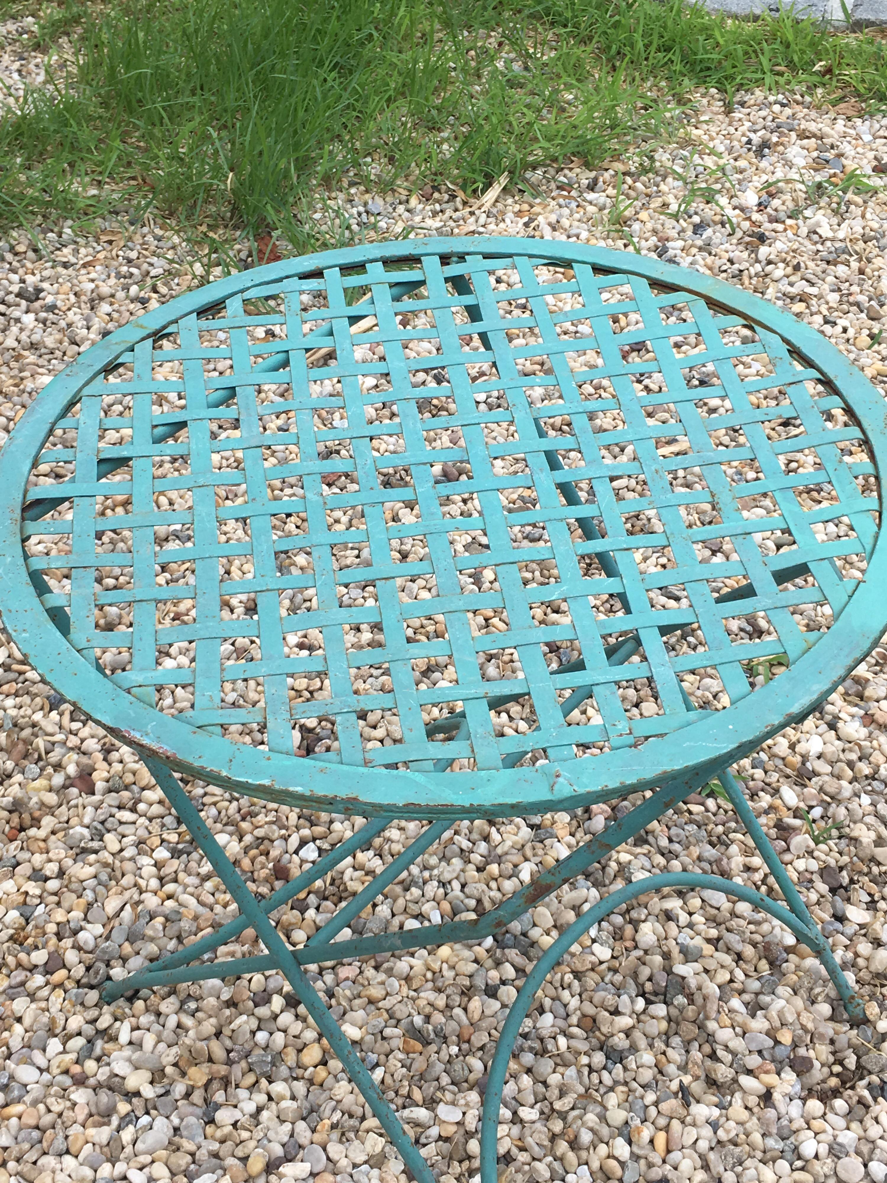 Vintage Iron Bistro Table In Fair Condition In Southampton, NY