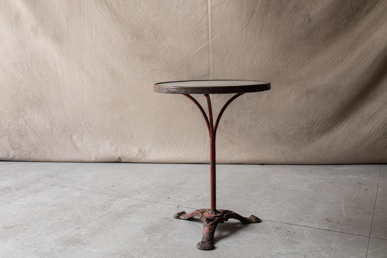 Vintage Iron Bistro Table From France, Circa 1950 In Good Condition In Nashville, TN