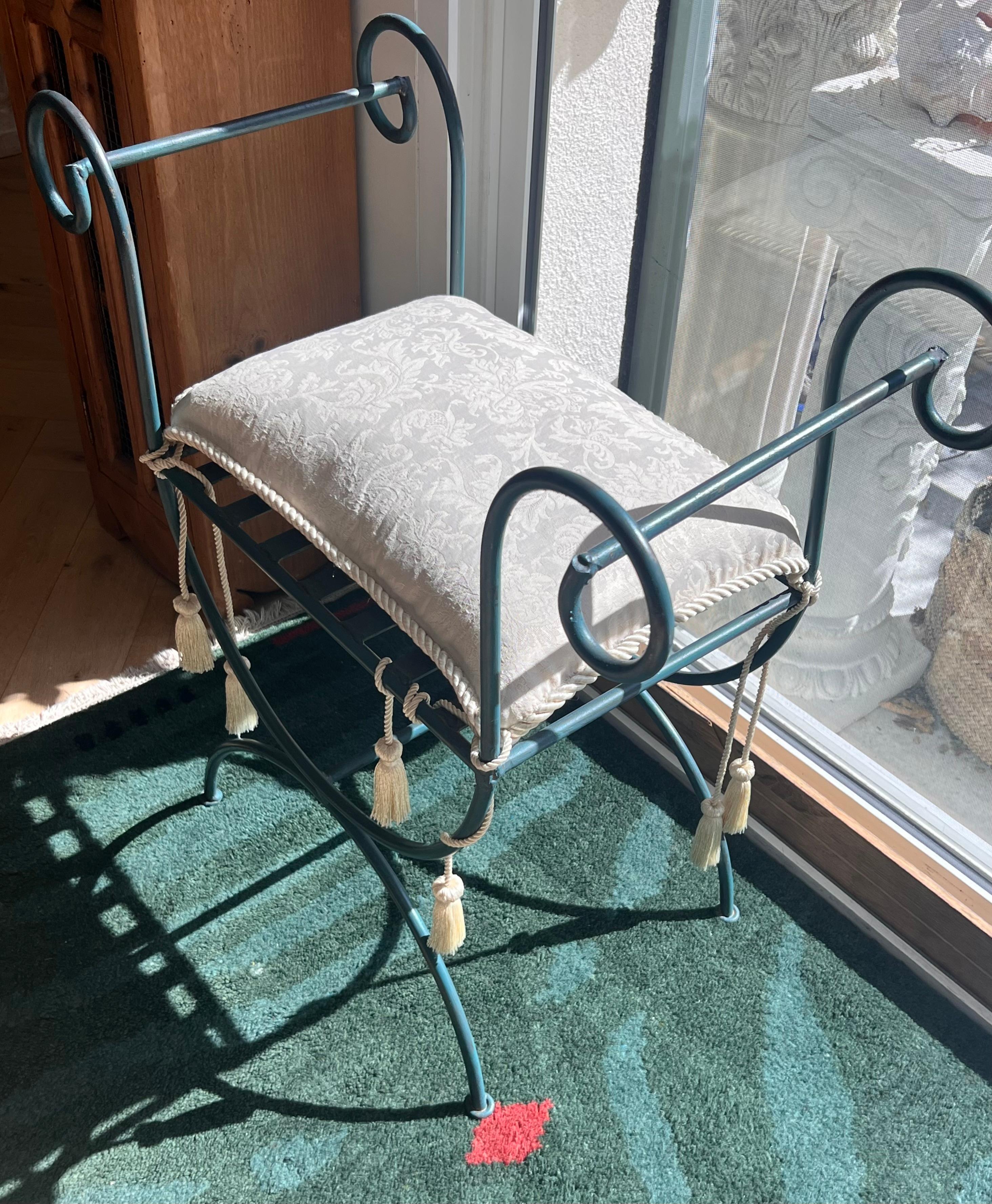 Vintage iron vanity stool with tasseled seat pillow, 20th century  For Sale 10