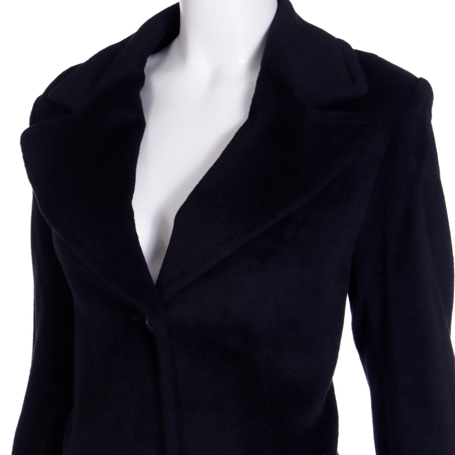 Vintage Isaac Mizrahi Vintage Black Angora Fully Lined F/W Coat For Sale 2