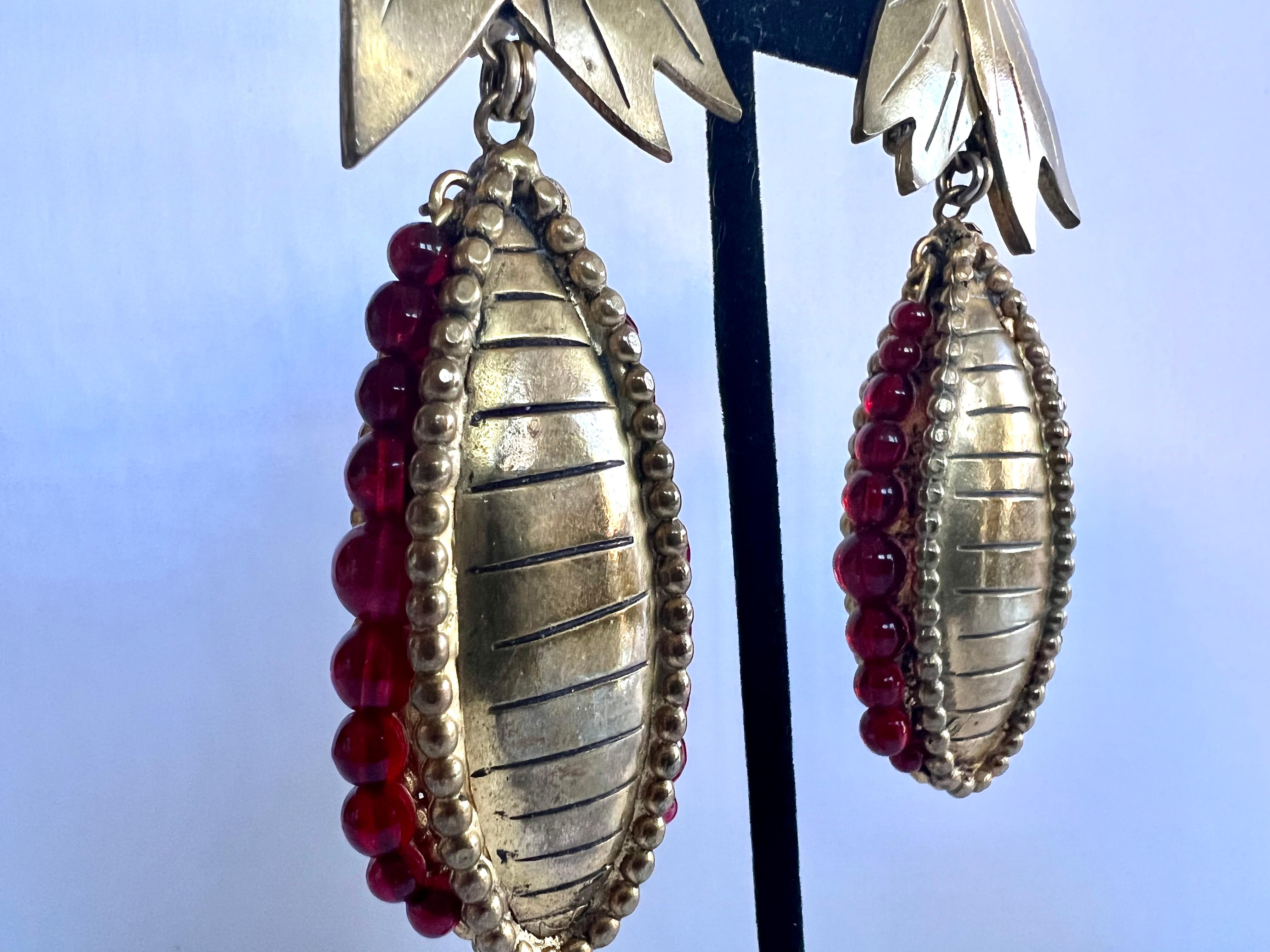 Women's Vintage Isabel Canovas Gilt Pod Earrings  For Sale