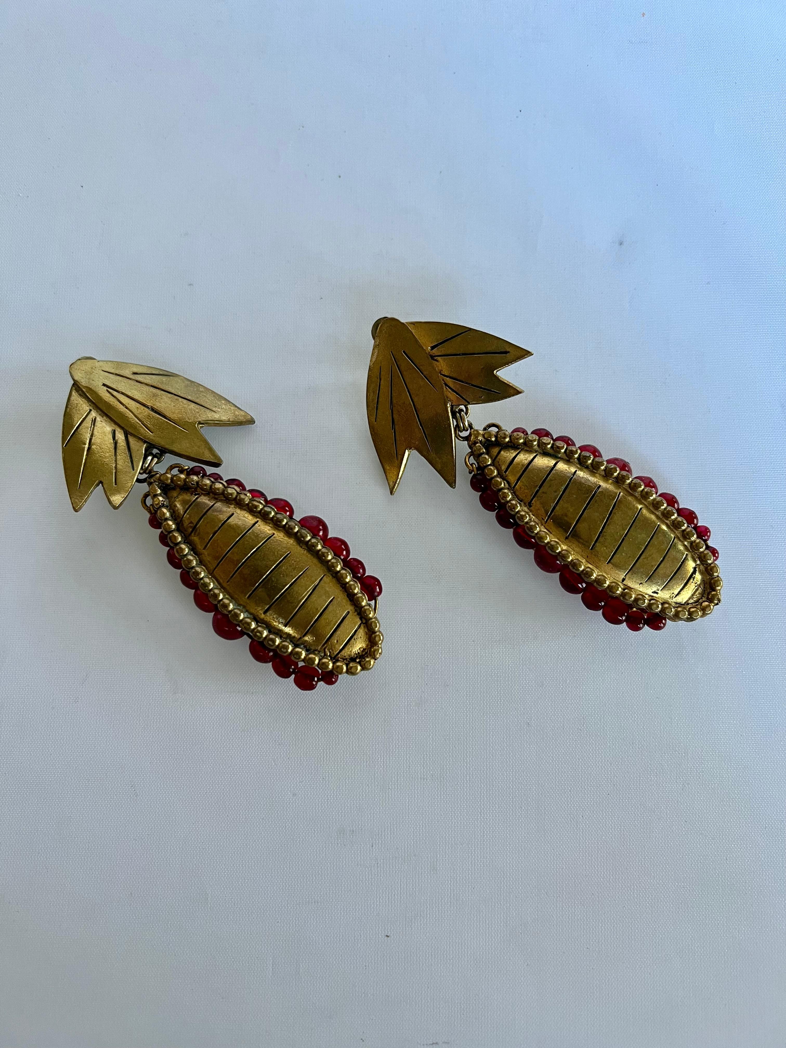 Vintage Isabel Canovas Gilt Pod Earrings  For Sale 1