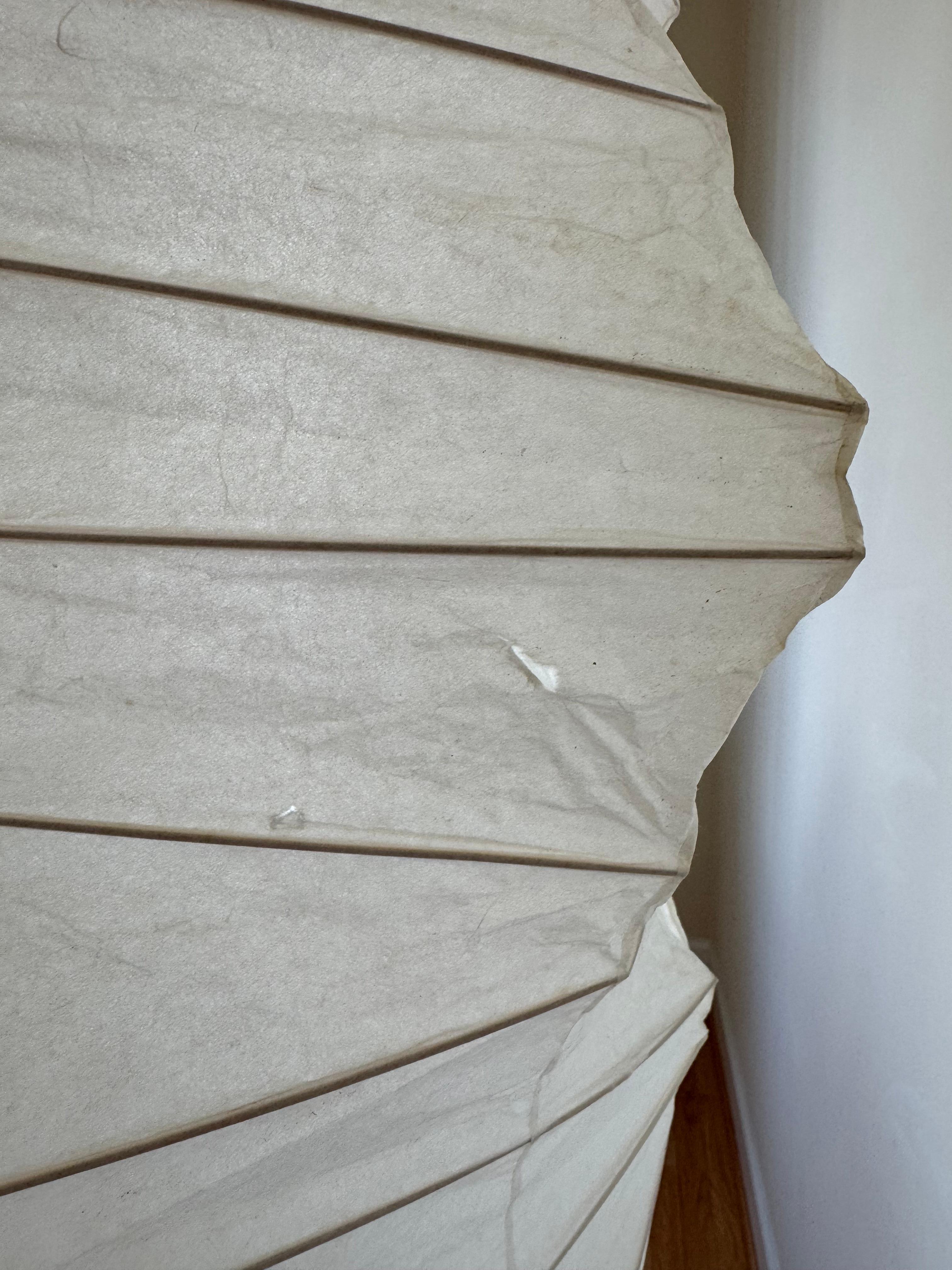 Sculpture lumineuse vintage Isamu Noguchi Akari, Modèle UF4-33N en vente 6