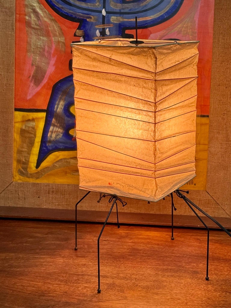 Vintage Isamu Noguchi Akari Paper Light Sculpture Table Lamp Model