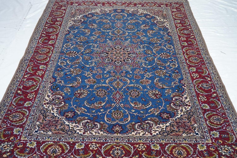 Vintage Isfahan Rug For Sale at 1stDibs