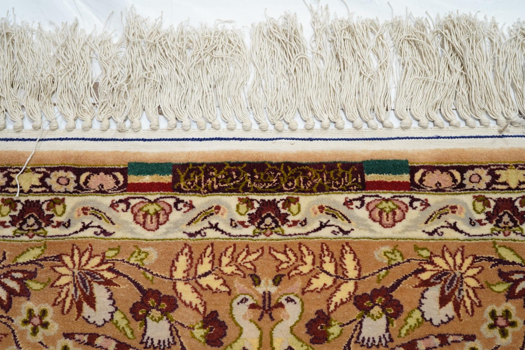 Äußerst feiner persischer Isfahan-Teppich aus Wolle und Seide 5'1'' x 7'7'' im Angebot 4