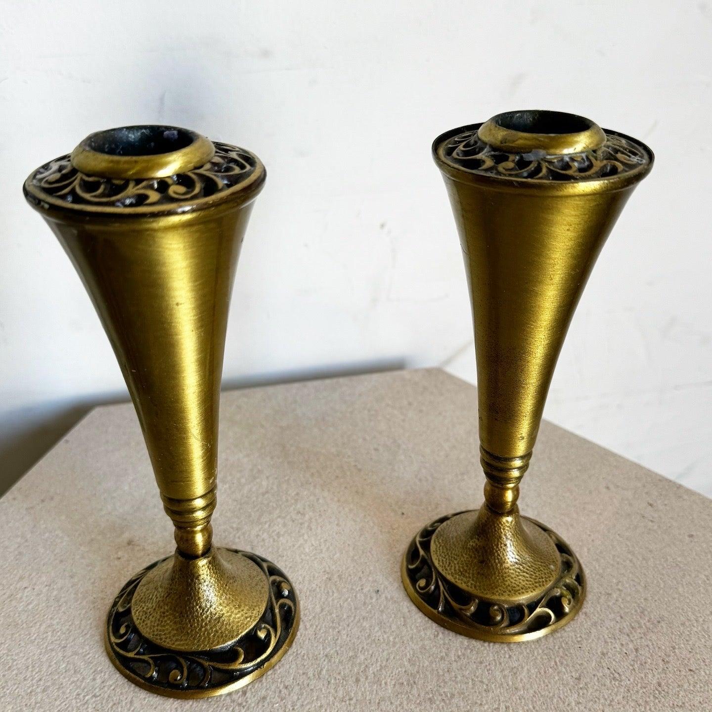Vintage Israeli brass Shabbat candlestick holders with intricate designs and warm finish. Ideal for Shabbat observance or as decorative pieces.
 
 We sell items as acquired, without restoring or repairing. Vintage pieces may have age-related wear.