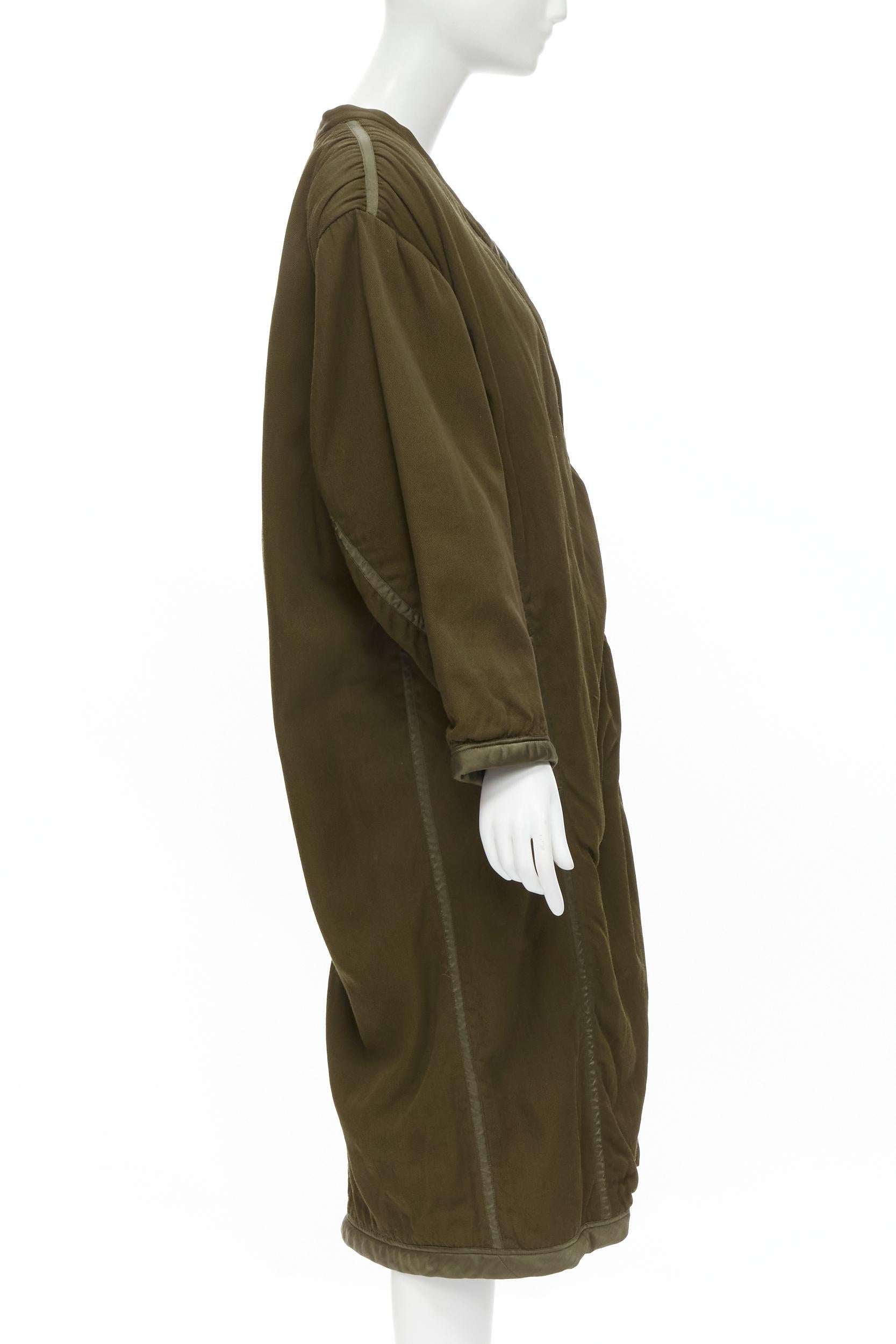 vintage ISSEY MIYAKE 1980's khaki green padded shoulder boxy oversized coat M In Good Condition For Sale In Hong Kong, NT