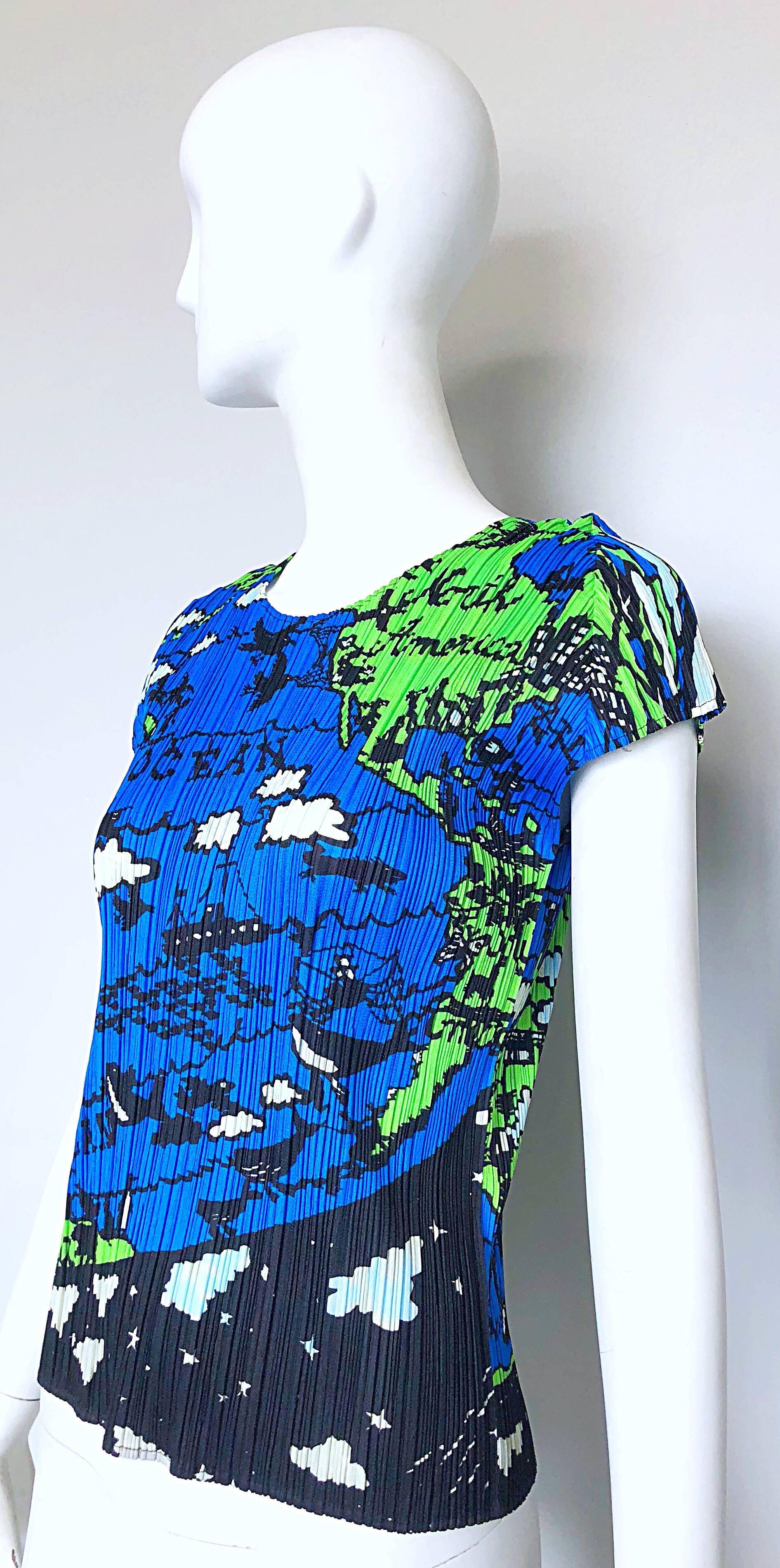 Vintage Issey Miyake 1990er Jahre Seltene ' Map of the World ' 90er Jahre Kurzarm-Bluse Damen im Angebot