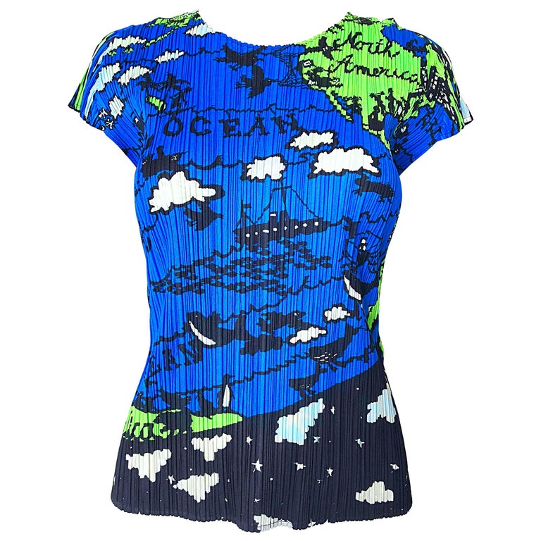 Vintage Issey Miyake 1990s Rare Map of the World 90s Short Sleeve Blouse