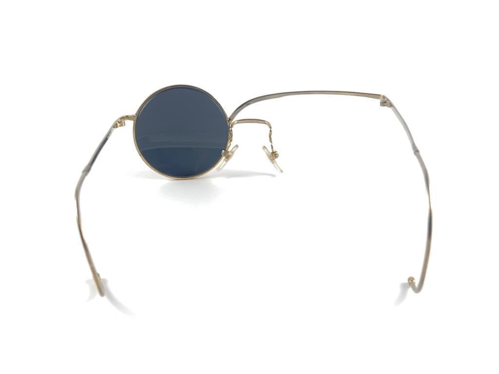 Issey Miyake lunettes de soleil japonaises vintage avant-gardistes et futuristes de défilé argentées, 1984 en vente 5