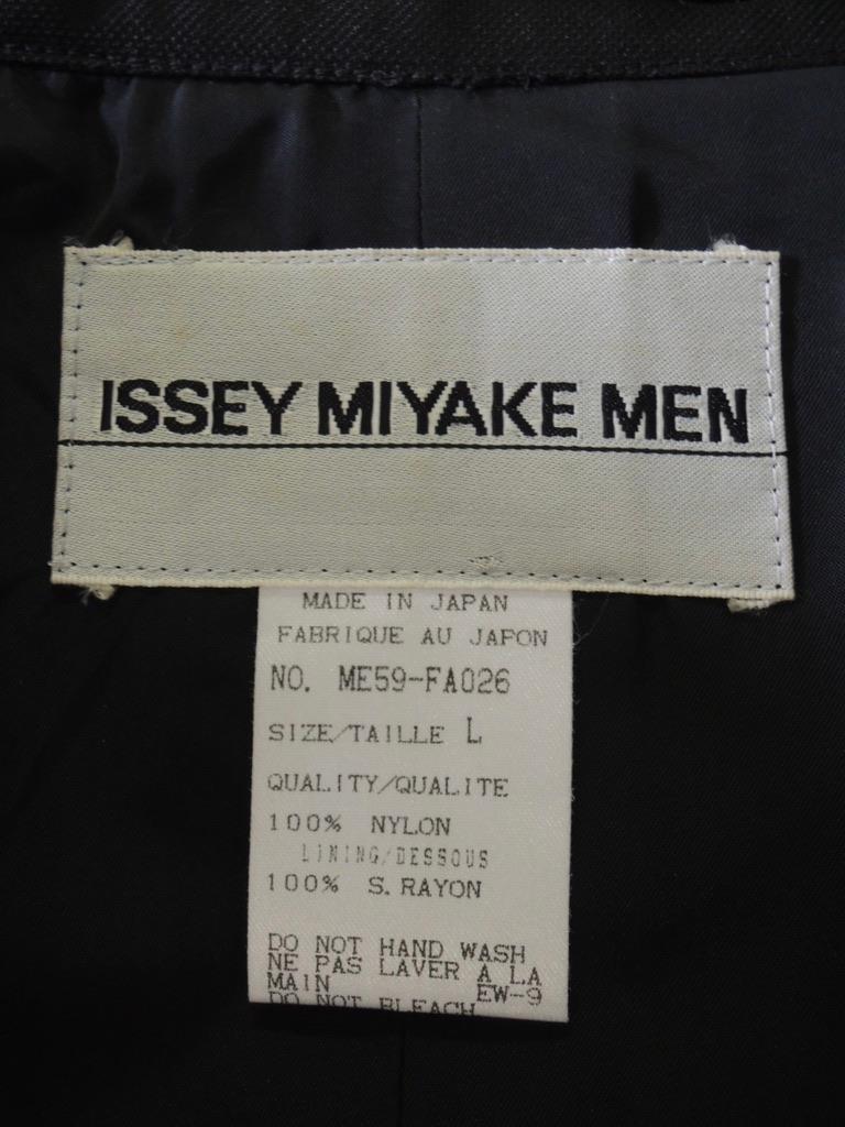 Vintage Issey Miyake Men Black Oversize Windcoat 6