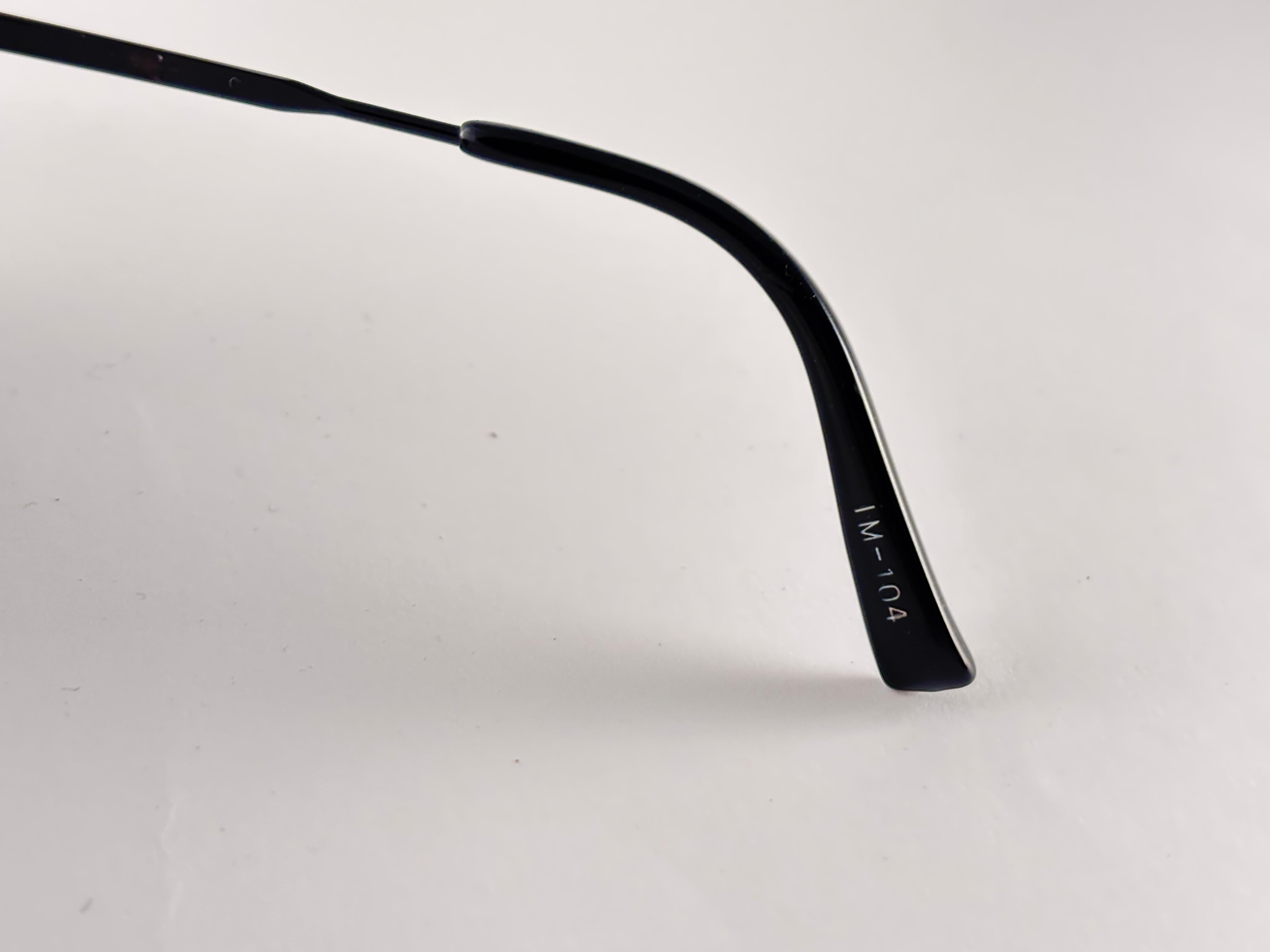 Vintage Issey Miyake Herren IM 104 Schwarze übergroße schwarze Japan-Sonnenbrille im Angebot 1
