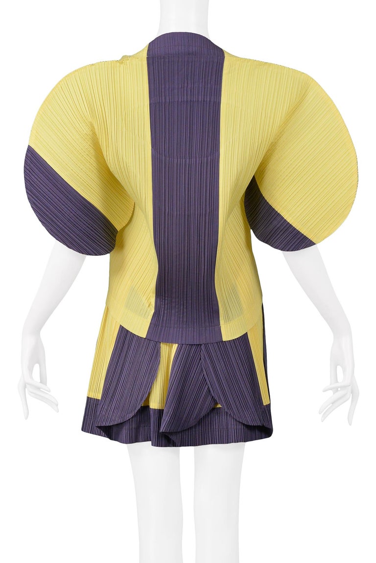 Vintage Issey Miyake Pleats Please Pleated 3-Piece Skirt Ensemble Outfit  Set – Recess