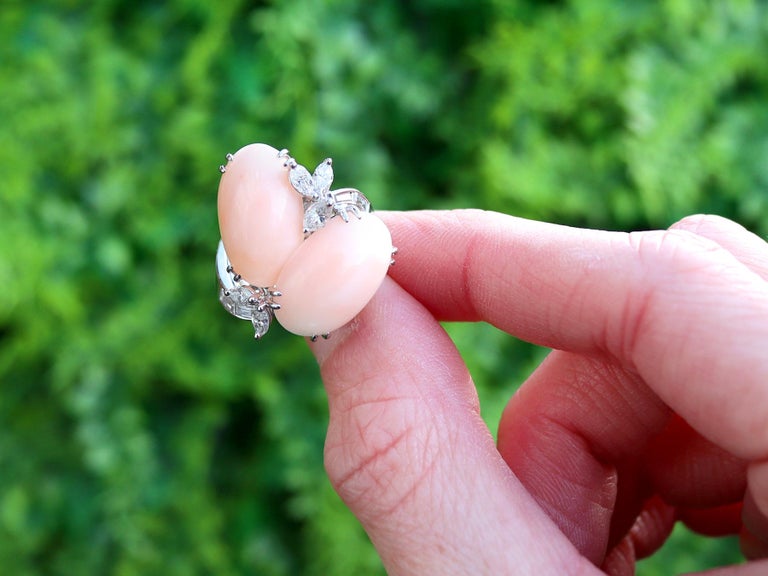 Bague Vintage Années 70 Or 18K Avec Corail Rose Et Diamants - Italie, Taille ITA 13.5