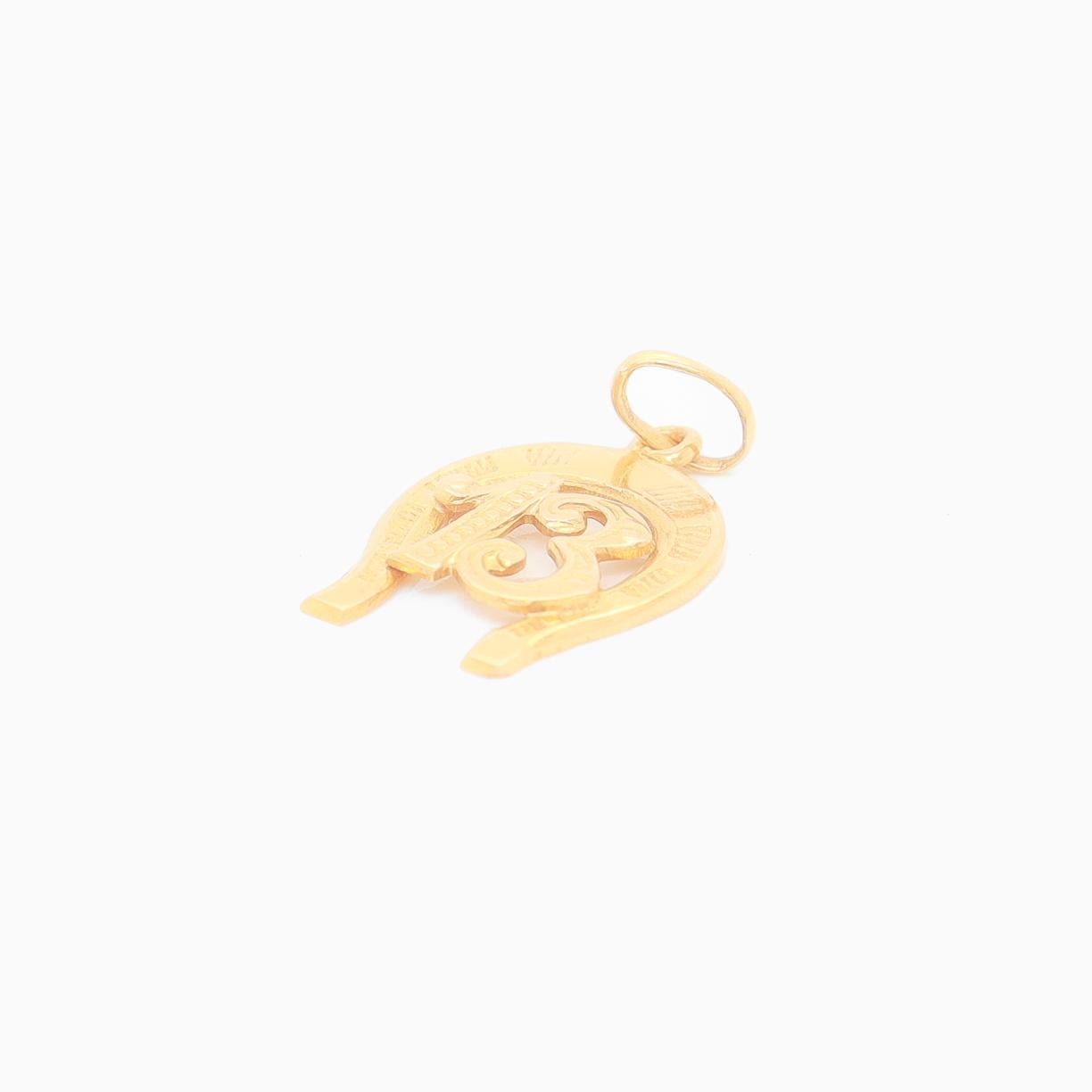 Vintage Italian 14K Gold 'Good Luck' Charm or Pendant For Sale 4