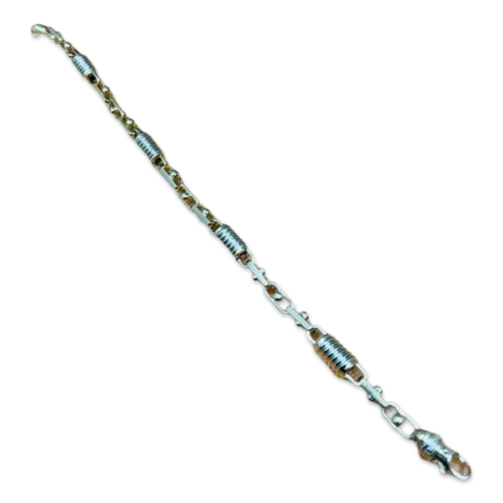 Vintage Italian 14K Gold Two-Tone Men’s 8mm Bracelet Fancy High-End Design For Sale 3