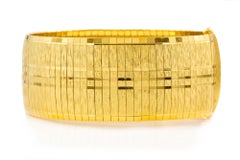 Vintage Italian 14k Yellow Gold Textured Bracelet, 7 1/2” wearable length