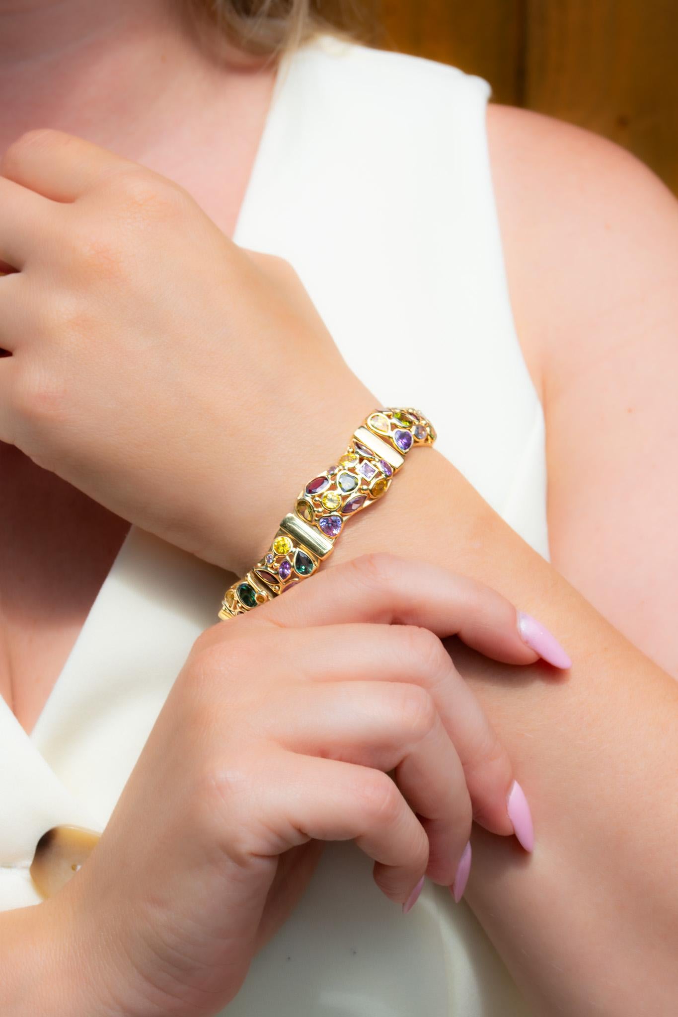 Bracciale d'epoca in oro giallo 14K con pietre naturali, c.C. anni '90 in vendita 10