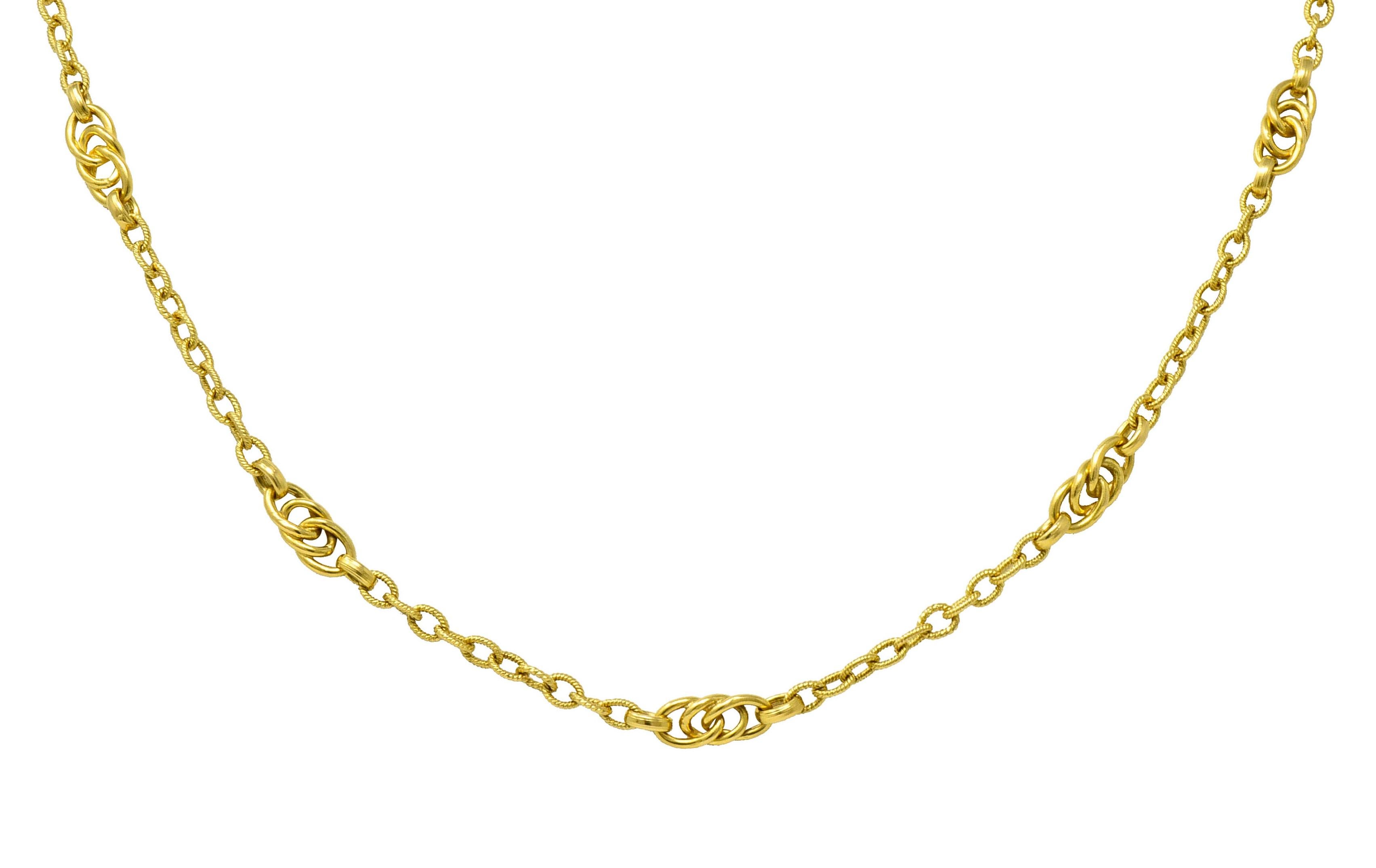 Women's or Men's Vintage Italian 18 Karat Gold Long Chain Necklace
