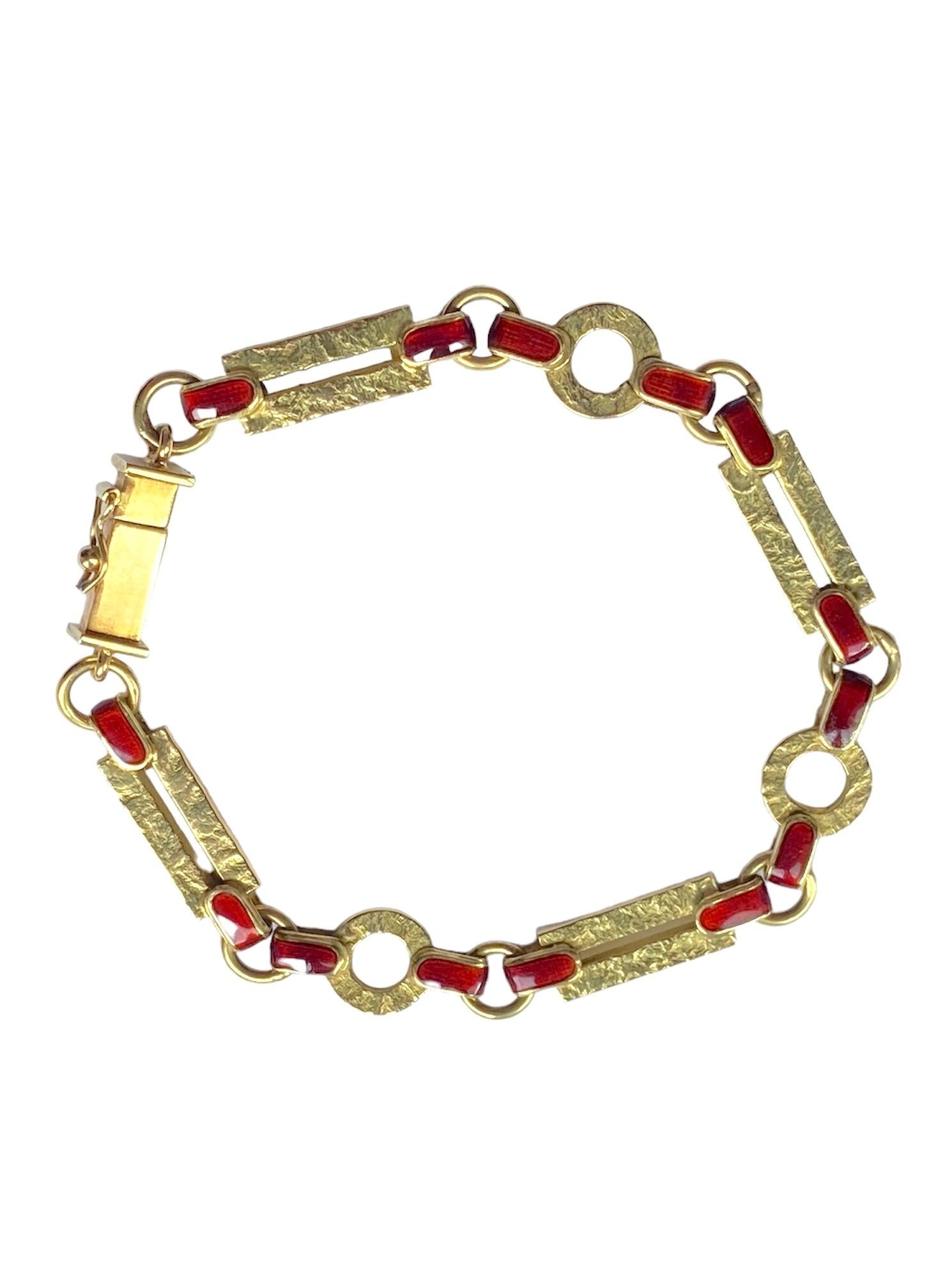 Vintage Italian 18 Karat Yellow Gold Hammered Enamel Chain Bracelet For Sale 11