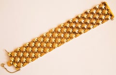 Vintage Italian 18 Karat Yellow Gold Wide Link Bracelet with Floral Motifs