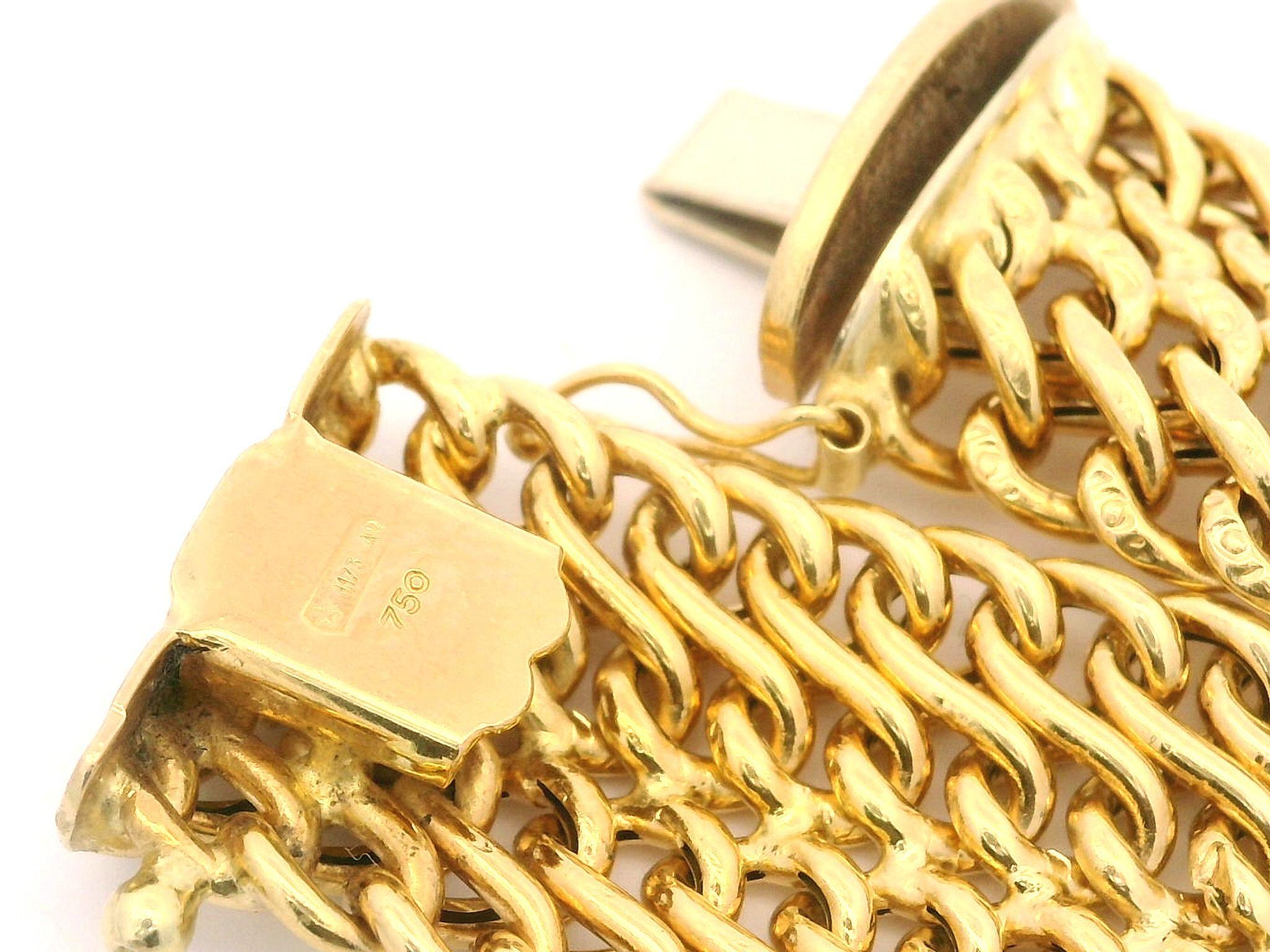 Material: 18k Yellow Gold w/ White Gold Accents
Weight: 22.32 Grams
Size: Measures 7.5