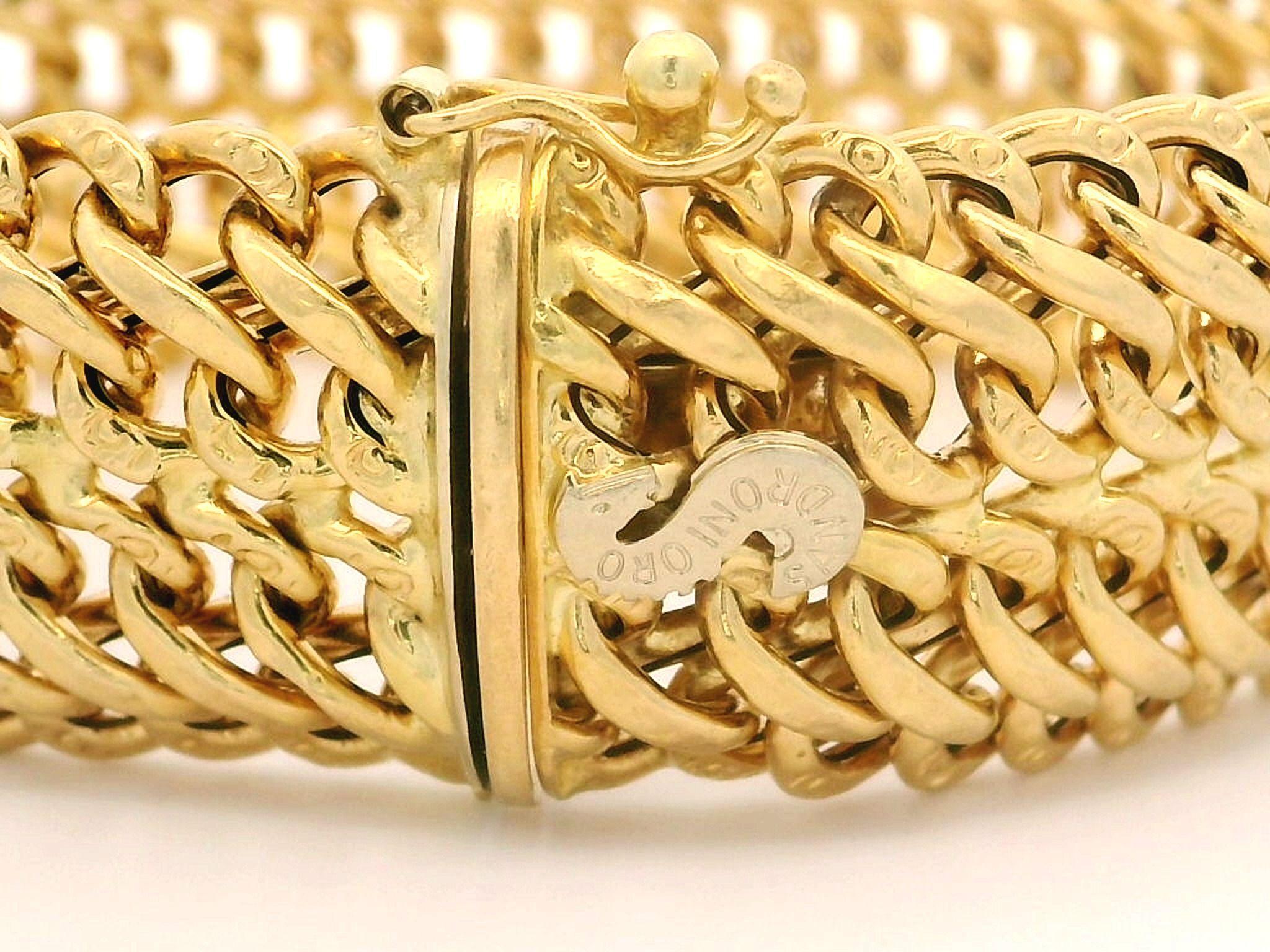 Vintage Italian 18k Gold 17.3mm Wide Repousse Figure 8 Infinity Link Bracelet 5